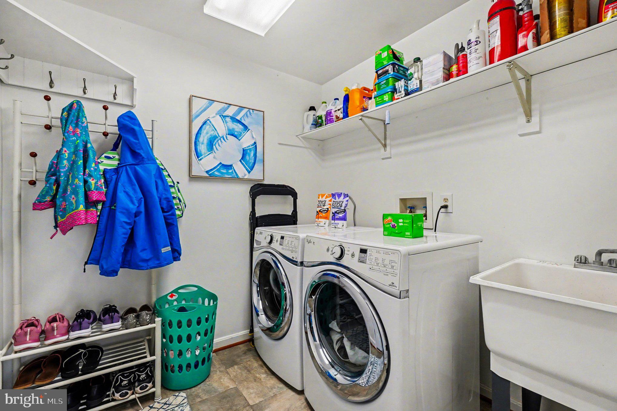 BURGUNDY FARMS - Residential