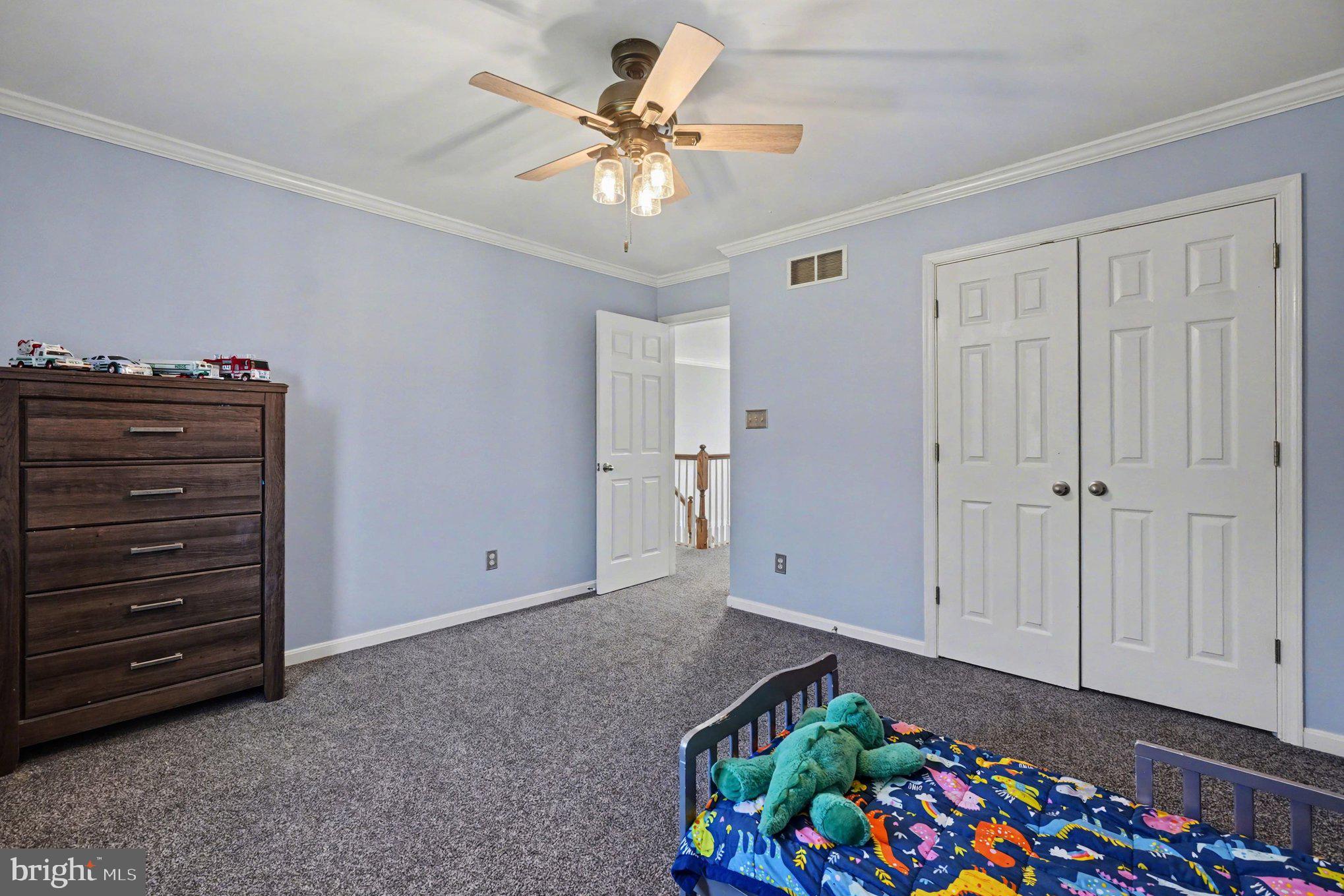 BURGUNDY FARMS - Residential