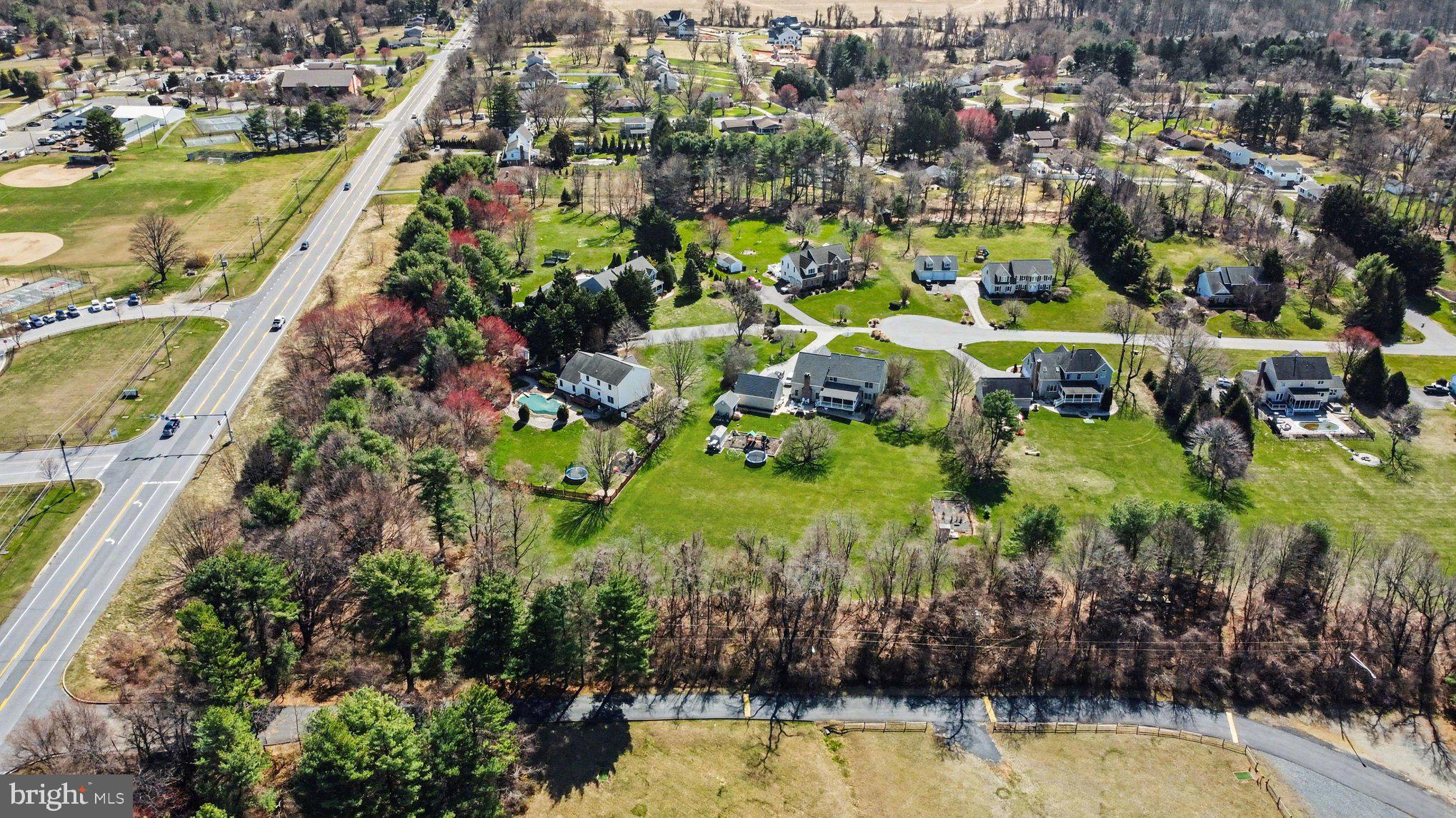 BURGUNDY FARMS - Residential