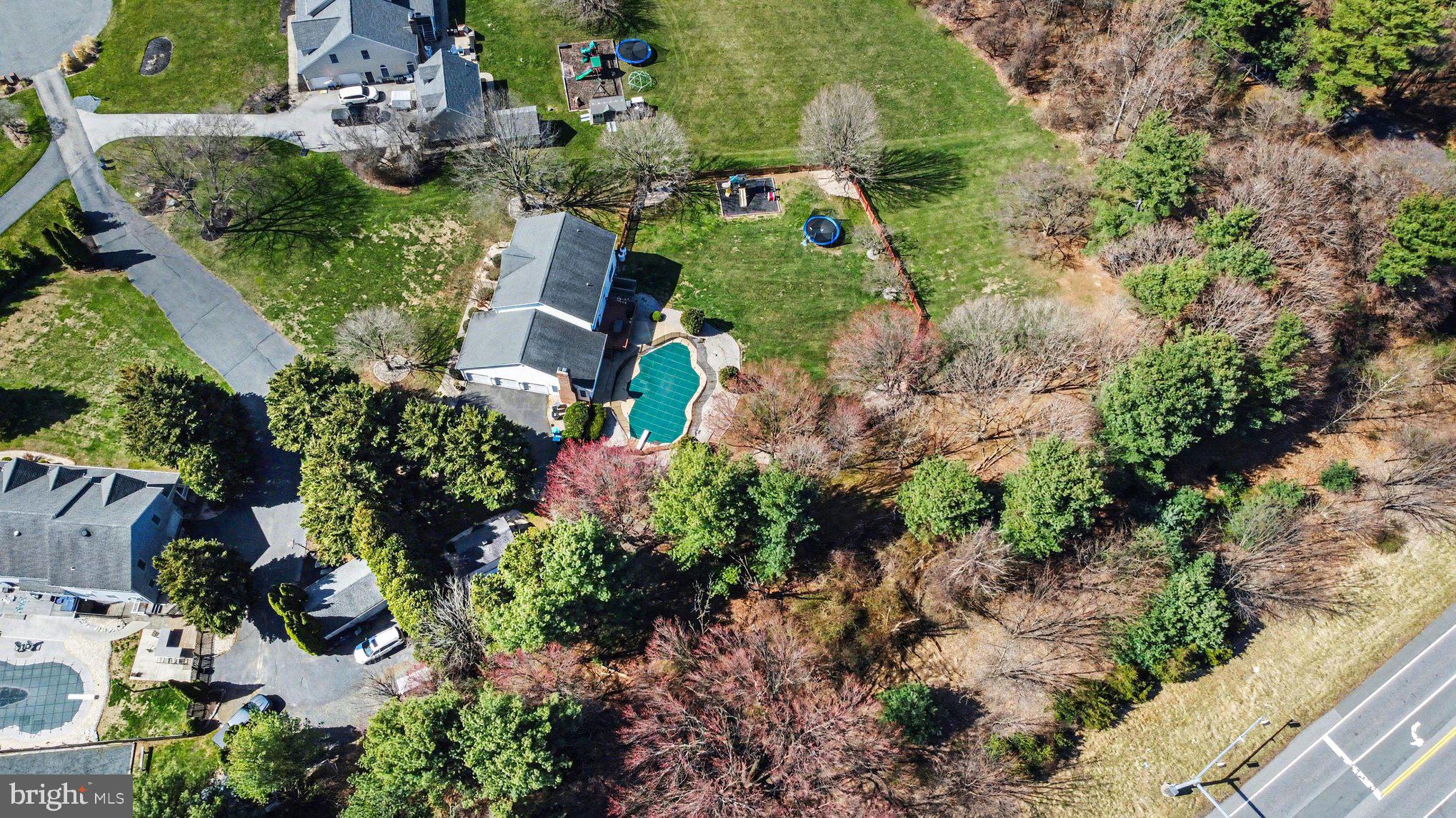 BURGUNDY FARMS - Residential