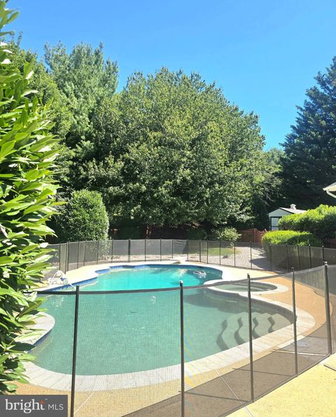 2401 CABERNET COURT FALLSTON MD 21047