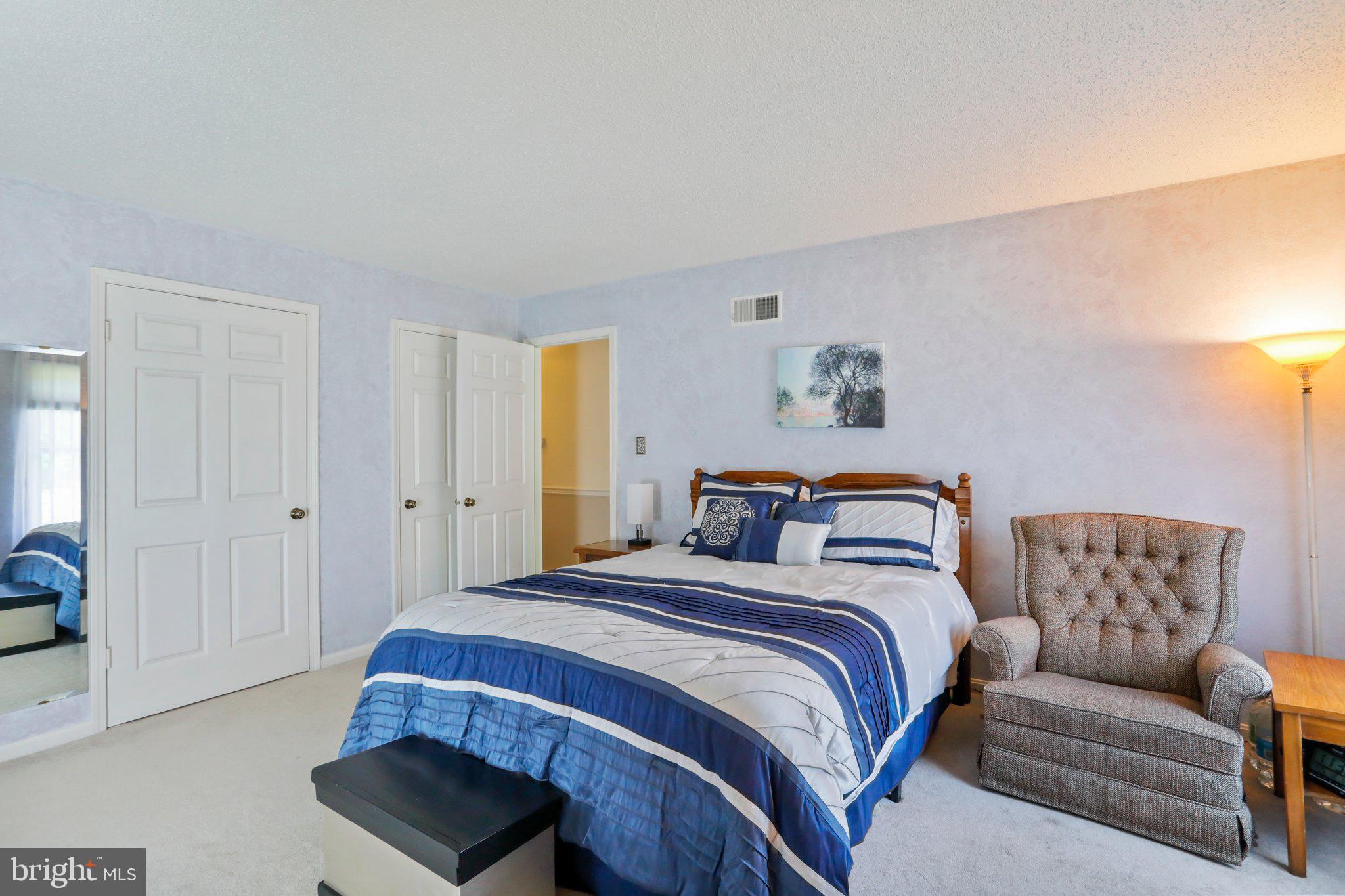 MAR WIN MANOR - Residential