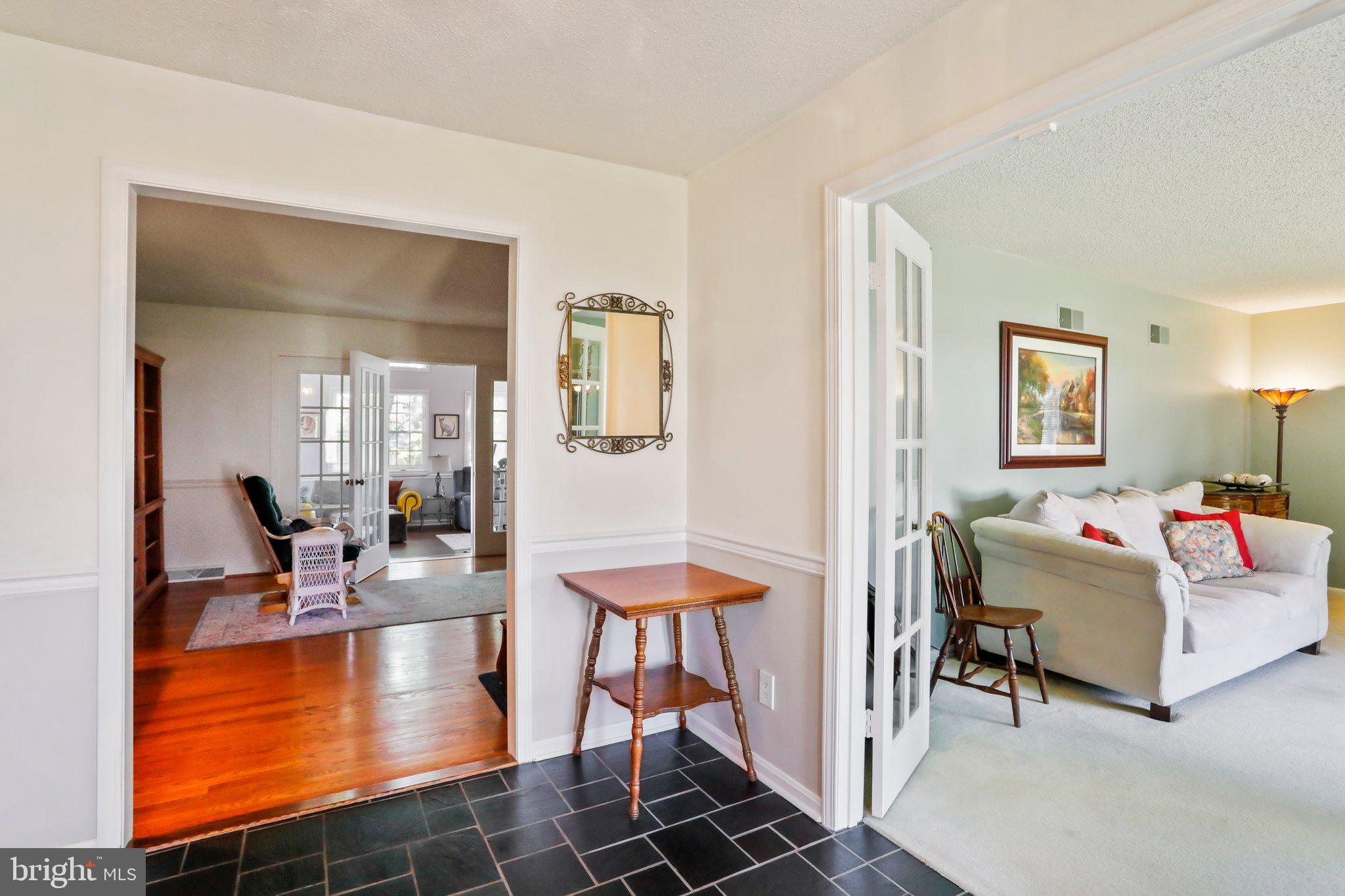 MAR WIN MANOR - Residential