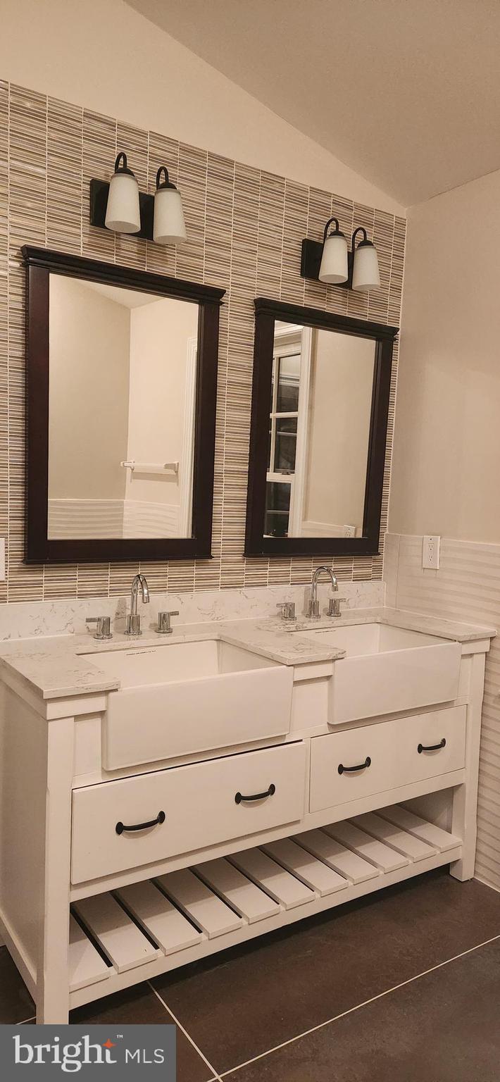 COURTHOUSE STATION - Residential