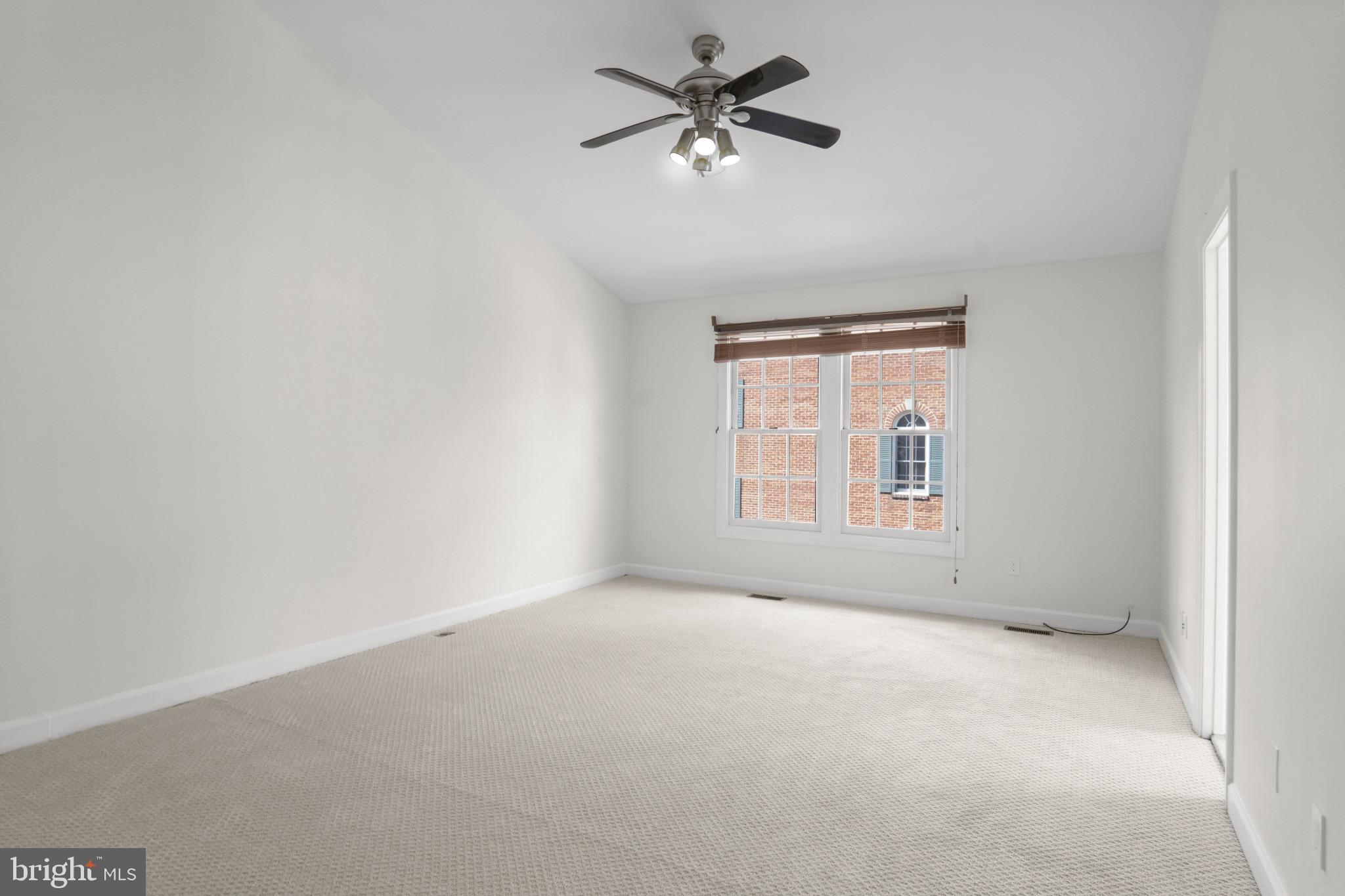 COURTHOUSE STATION - Residential