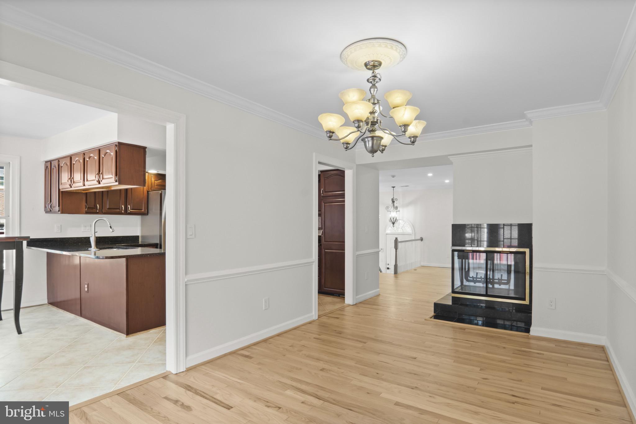 COURTHOUSE STATION - Residential