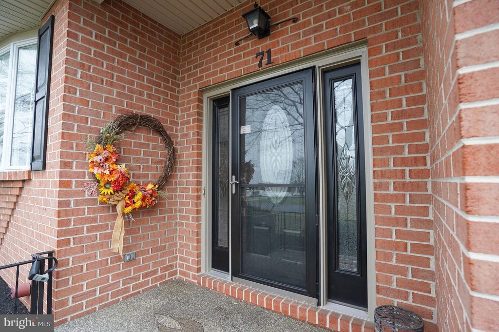 Photo of 71 Obsidian Dr, CHAMBERSBURG, PA 17202 (MLS # PAFL2031942)