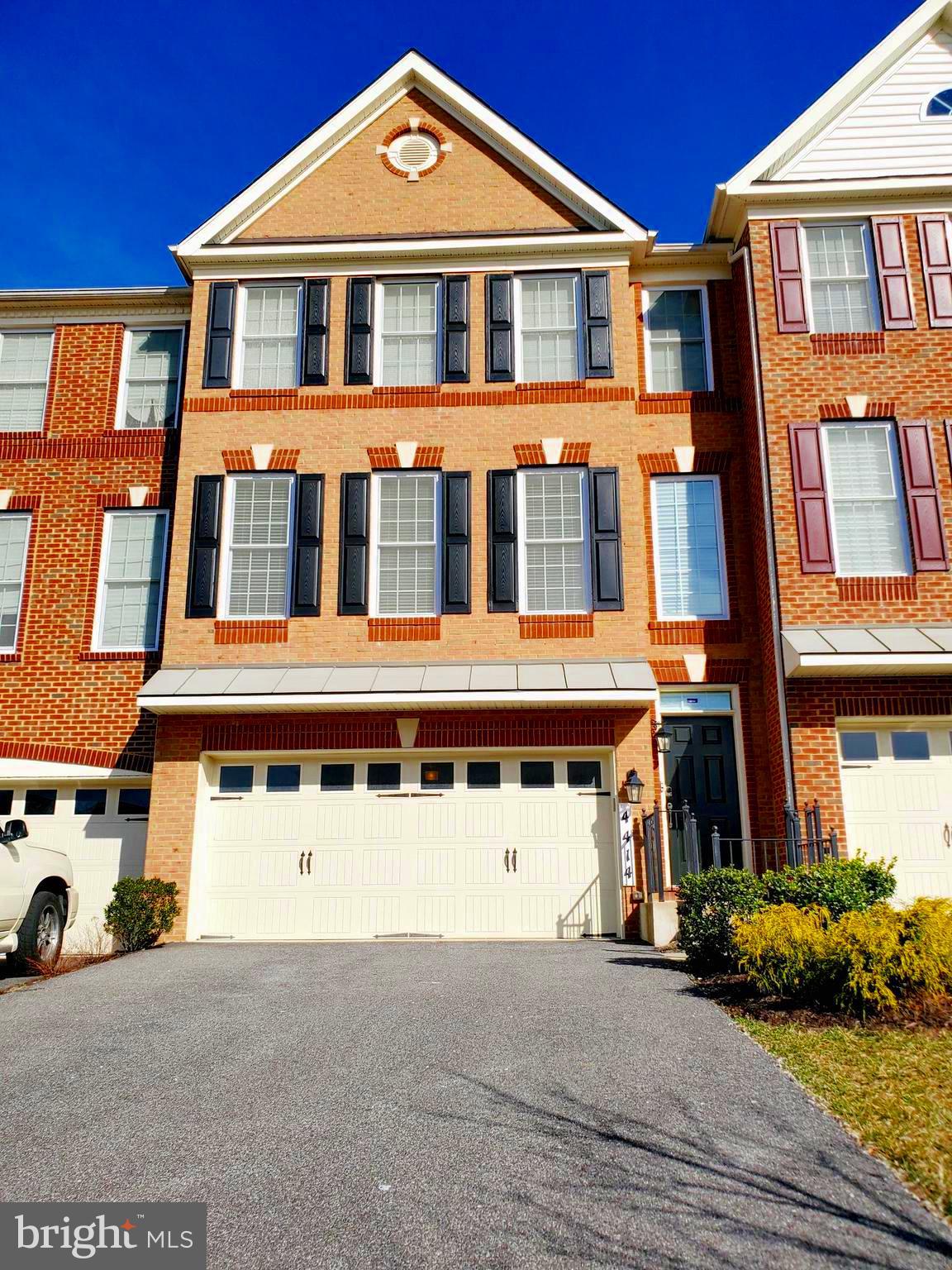 MARLBORO RIDGE - Residential Lease