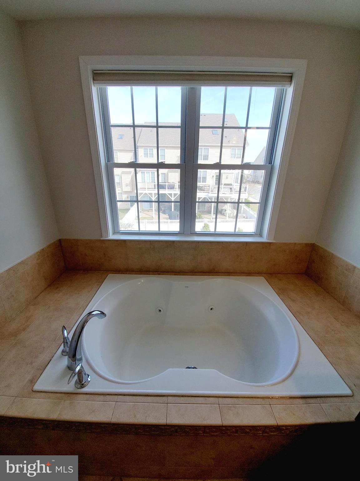 MARLBORO RIDGE - Residential Lease