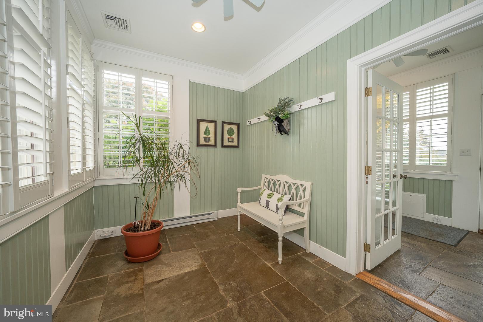 RADNOR HUNT - Residential