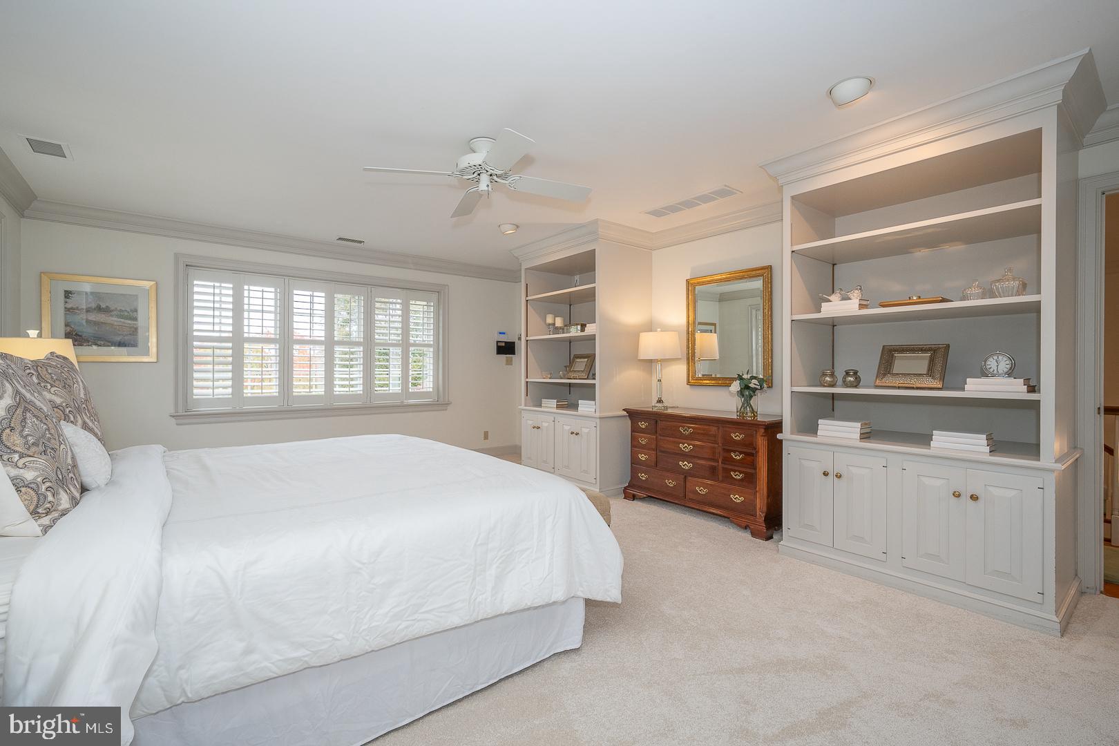 RADNOR HUNT - Residential