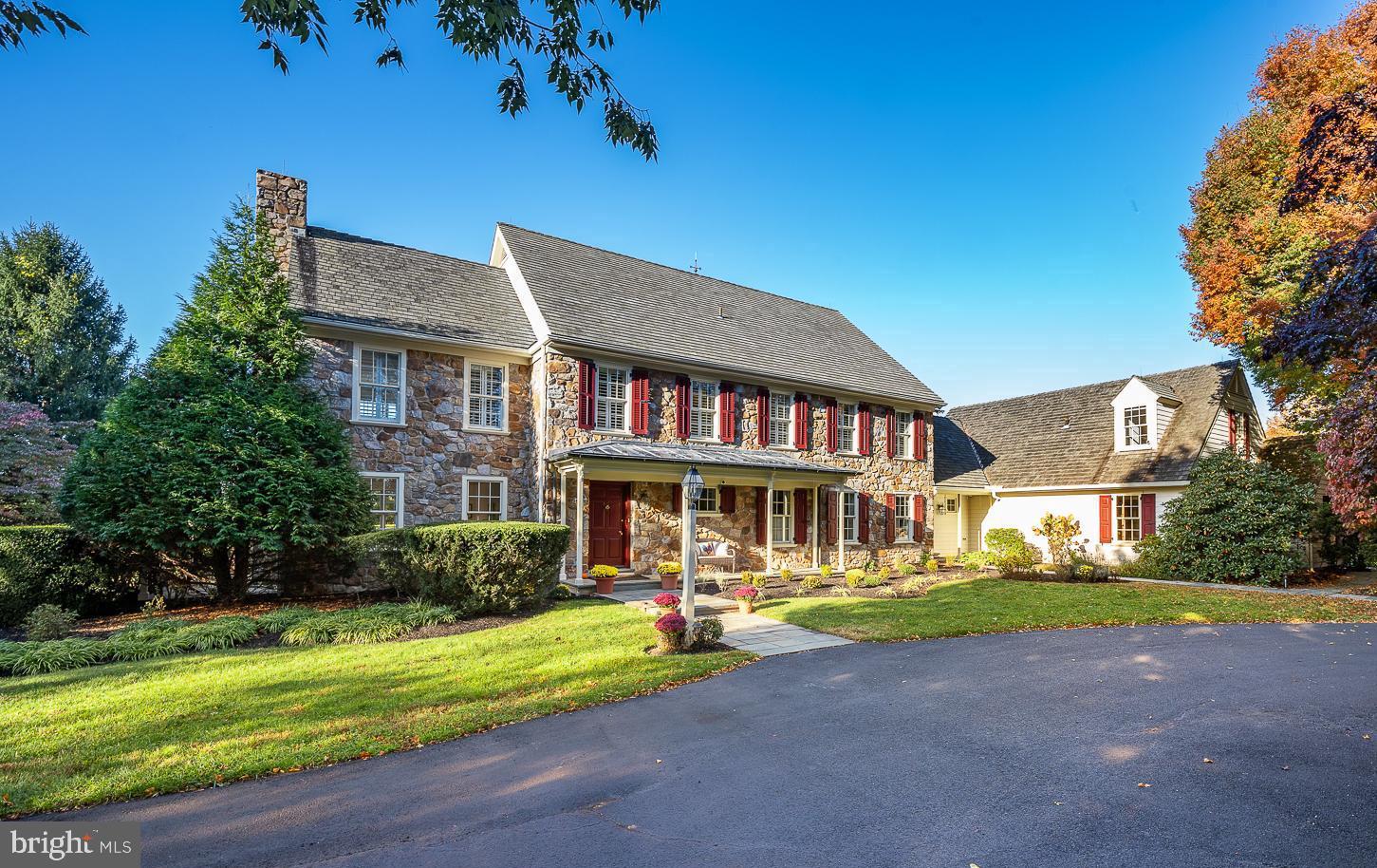 RADNOR HUNT - Residential