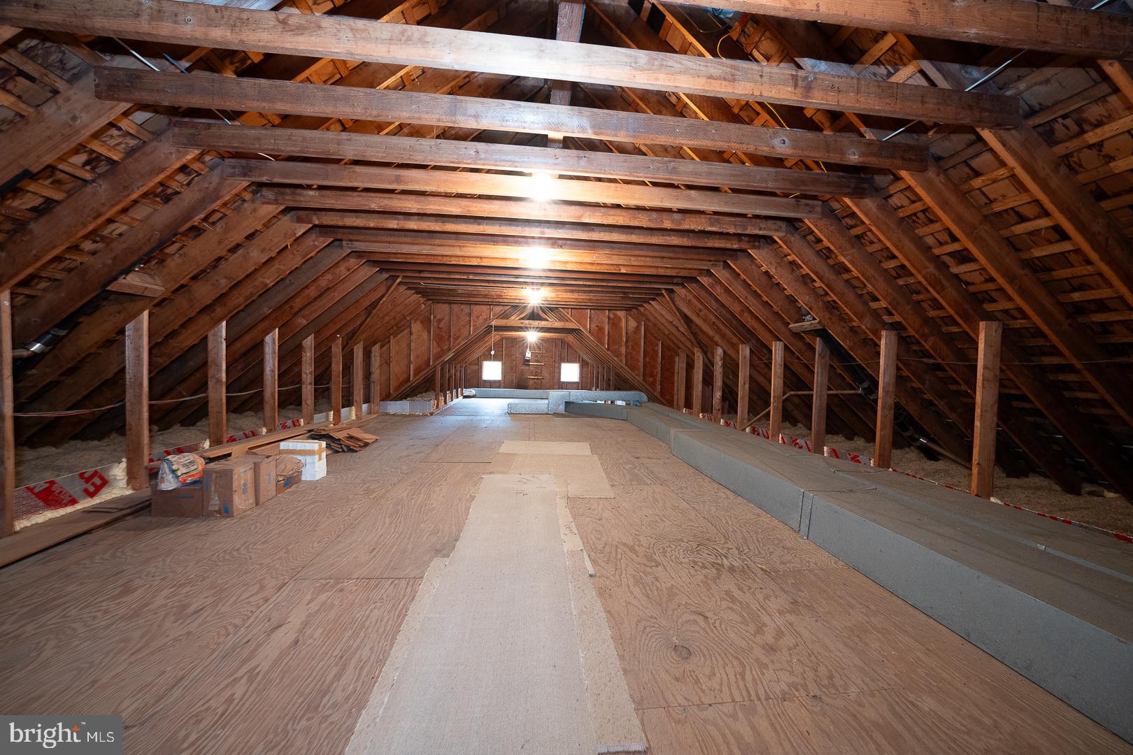RADNOR HUNT - Residential