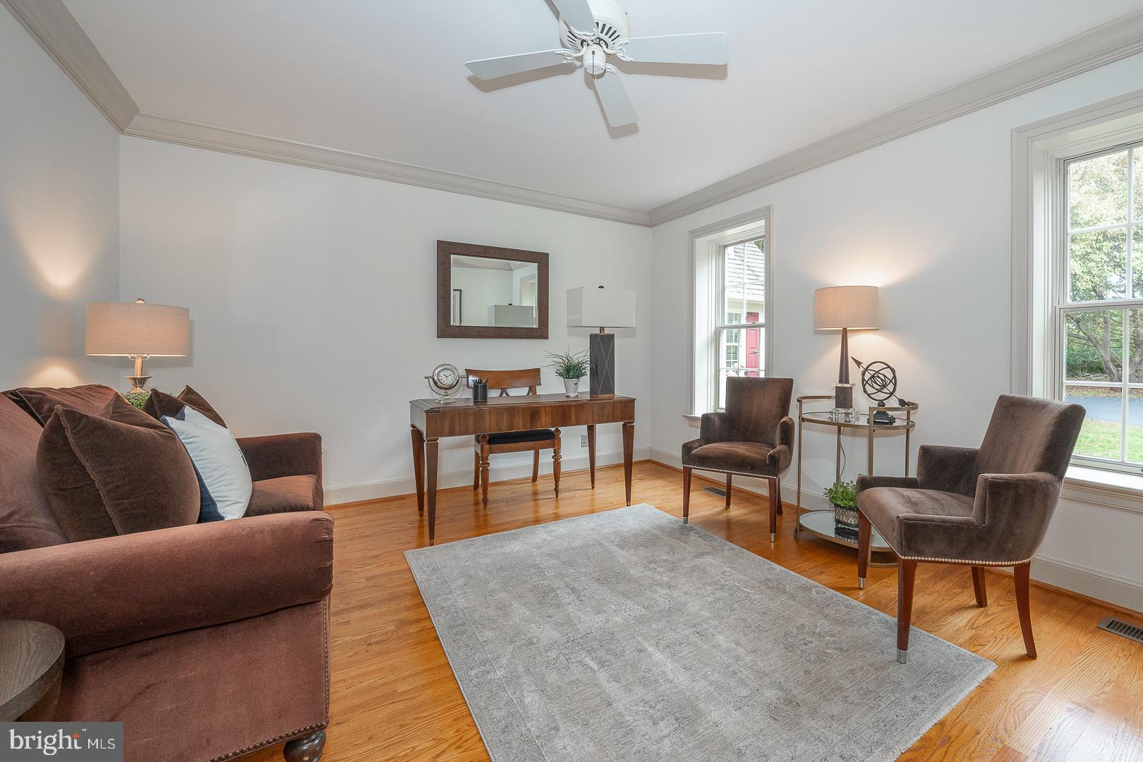 RADNOR HUNT - Residential