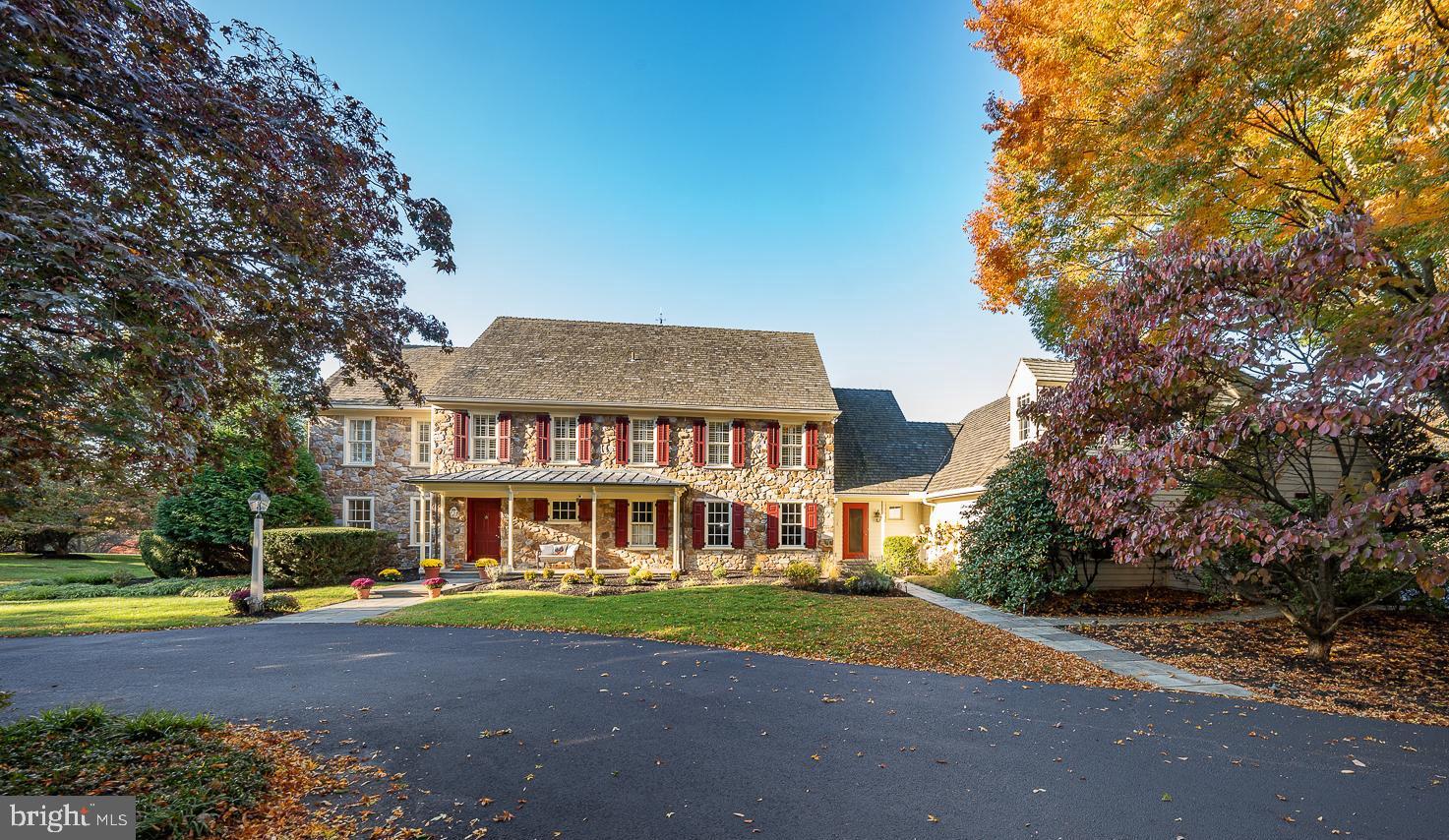 RADNOR HUNT - Residential