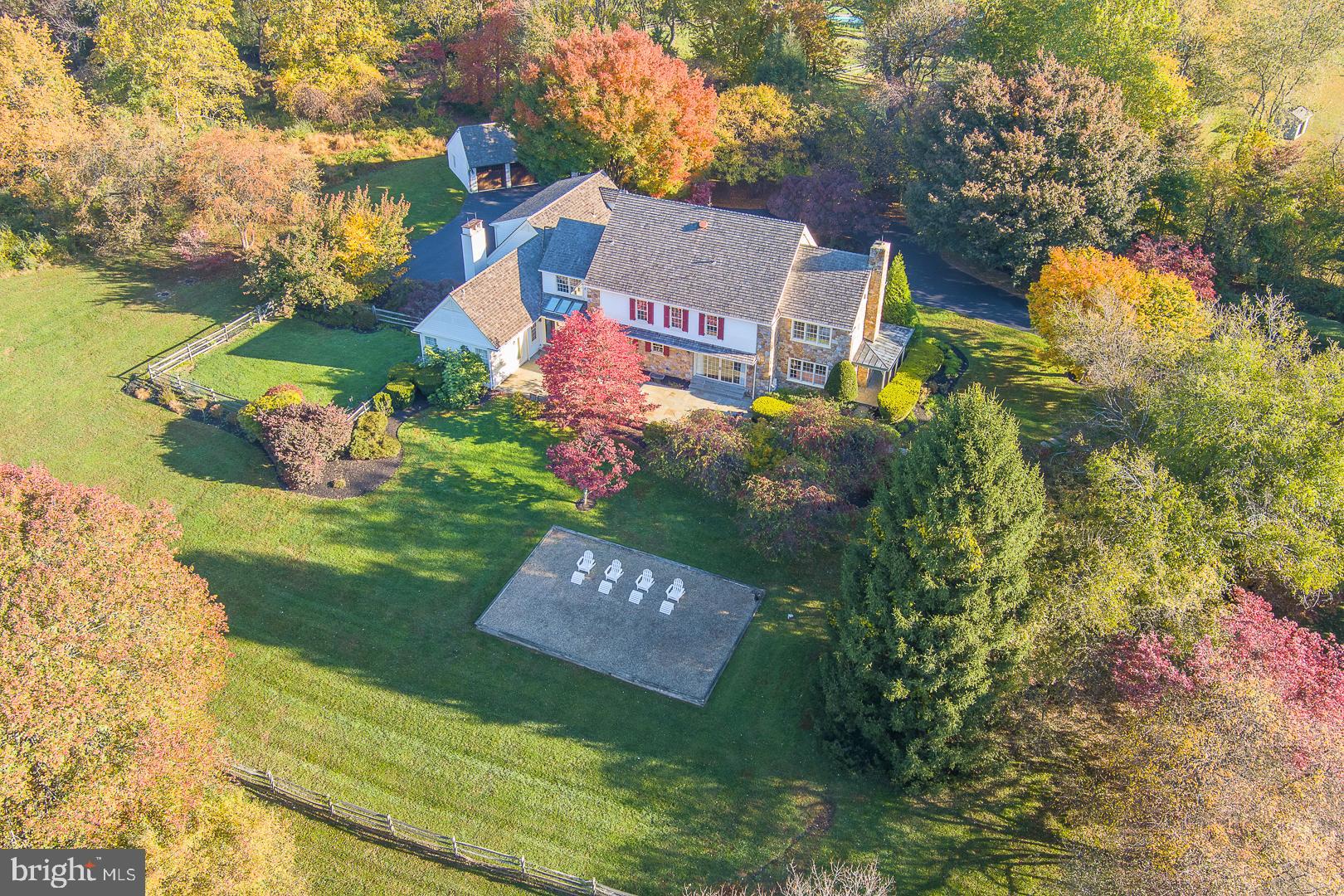 RADNOR HUNT - Residential
