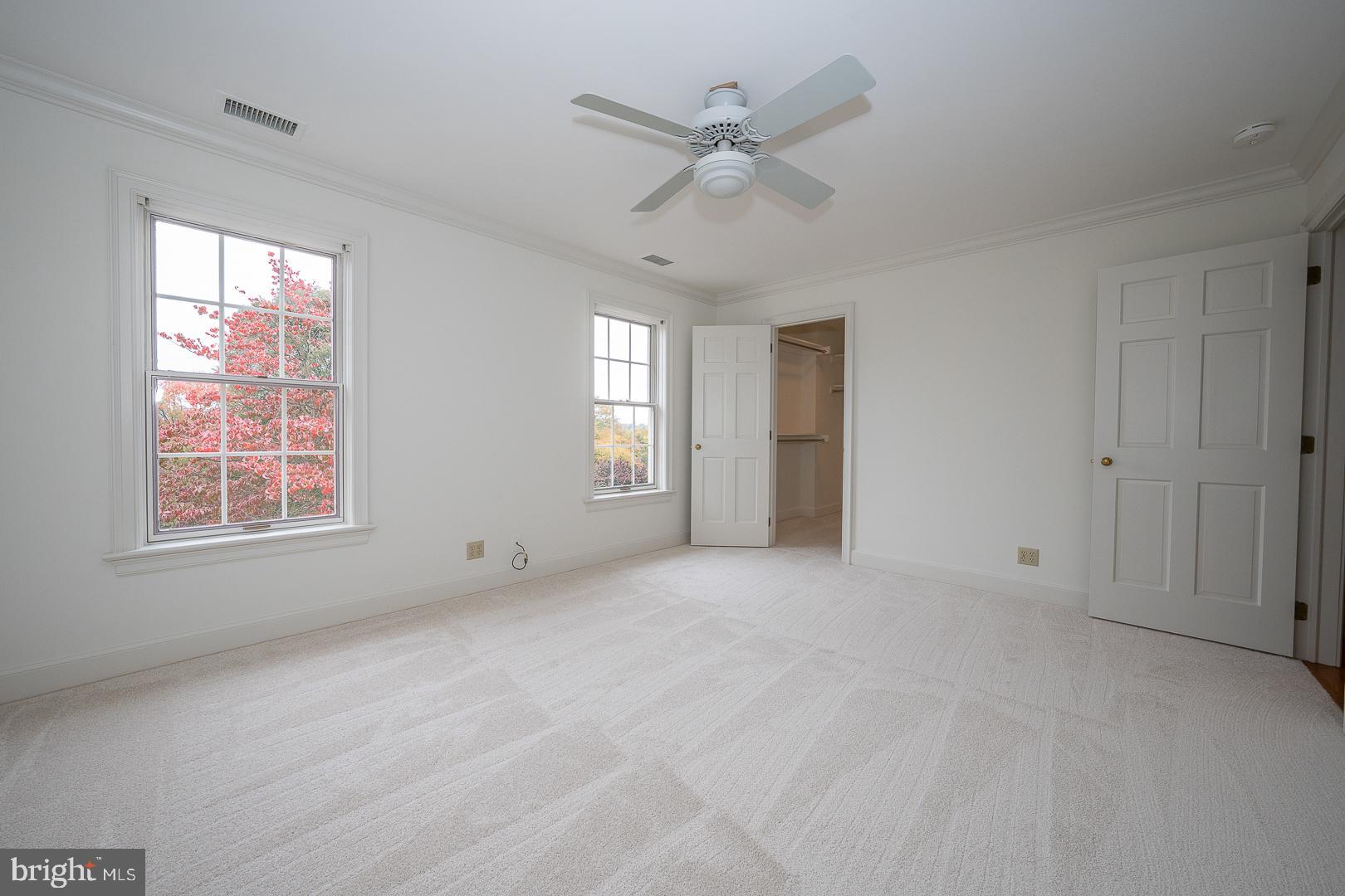 RADNOR HUNT - Residential