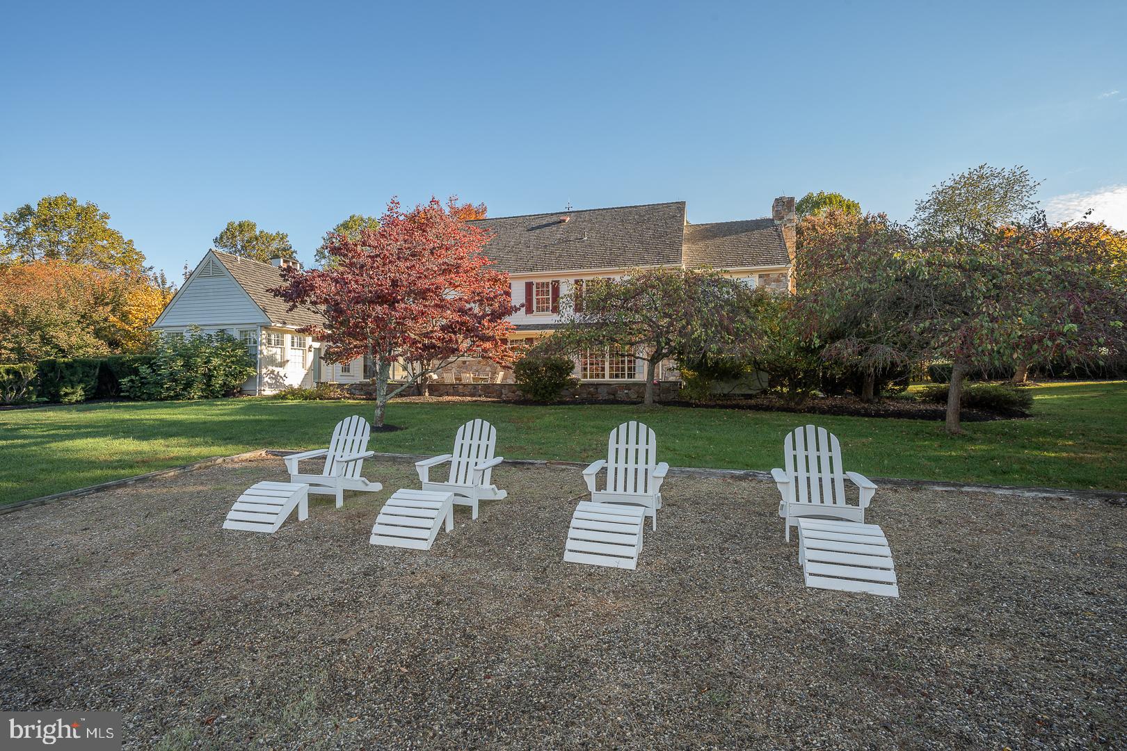 RADNOR HUNT - Residential