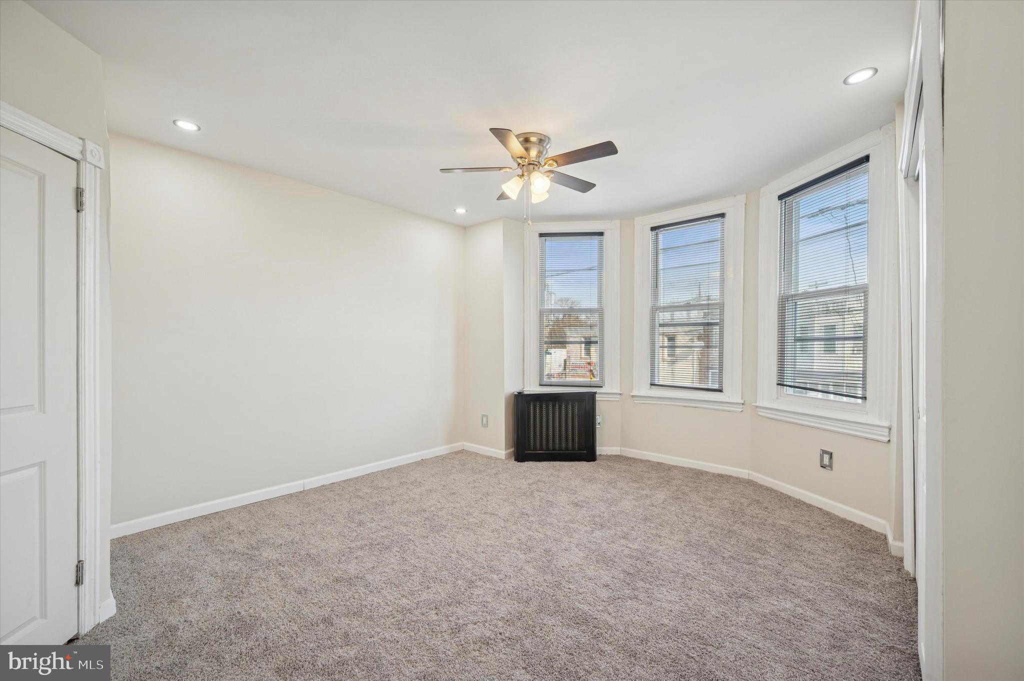 FRANKFORD - Residential