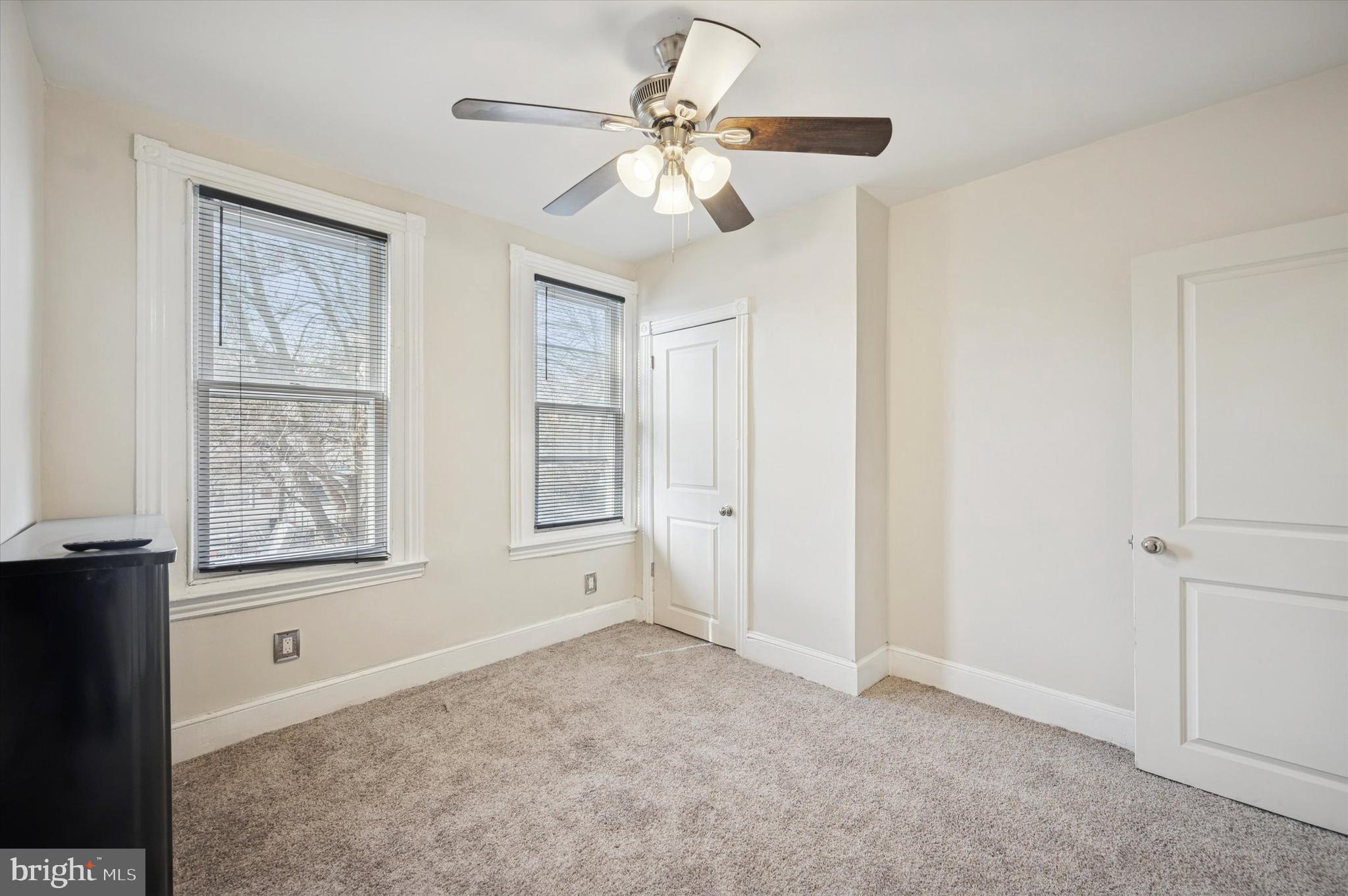 FRANKFORD - Residential