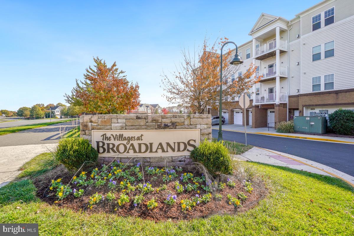 43145 SUNDERLAND TERRACE 305