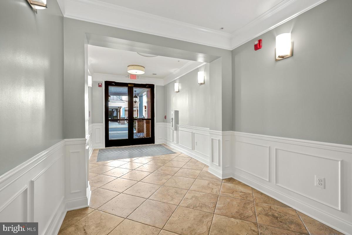 43145 SUNDERLAND TERRACE 305