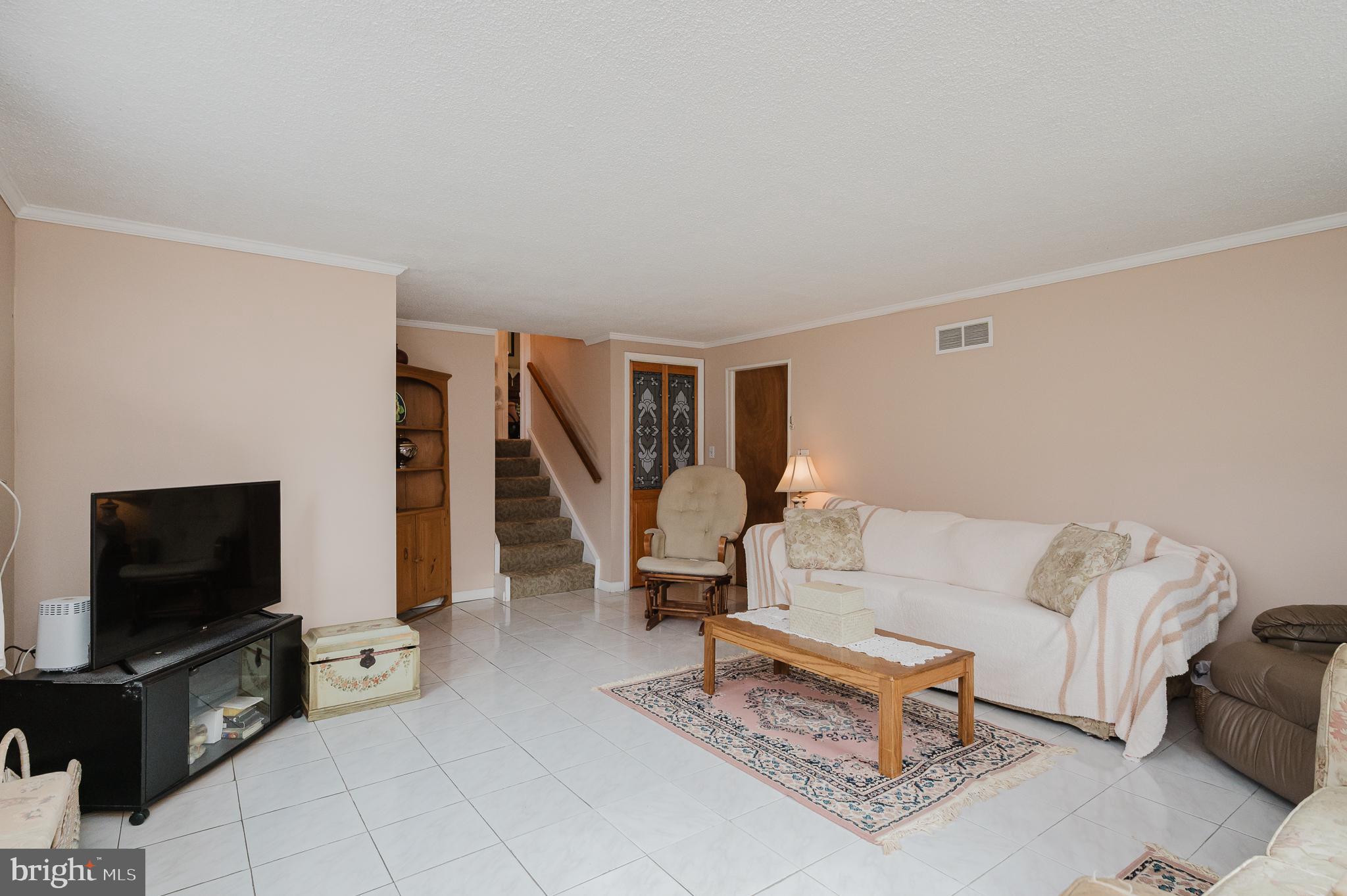 OAKLYN MANOR - Residential