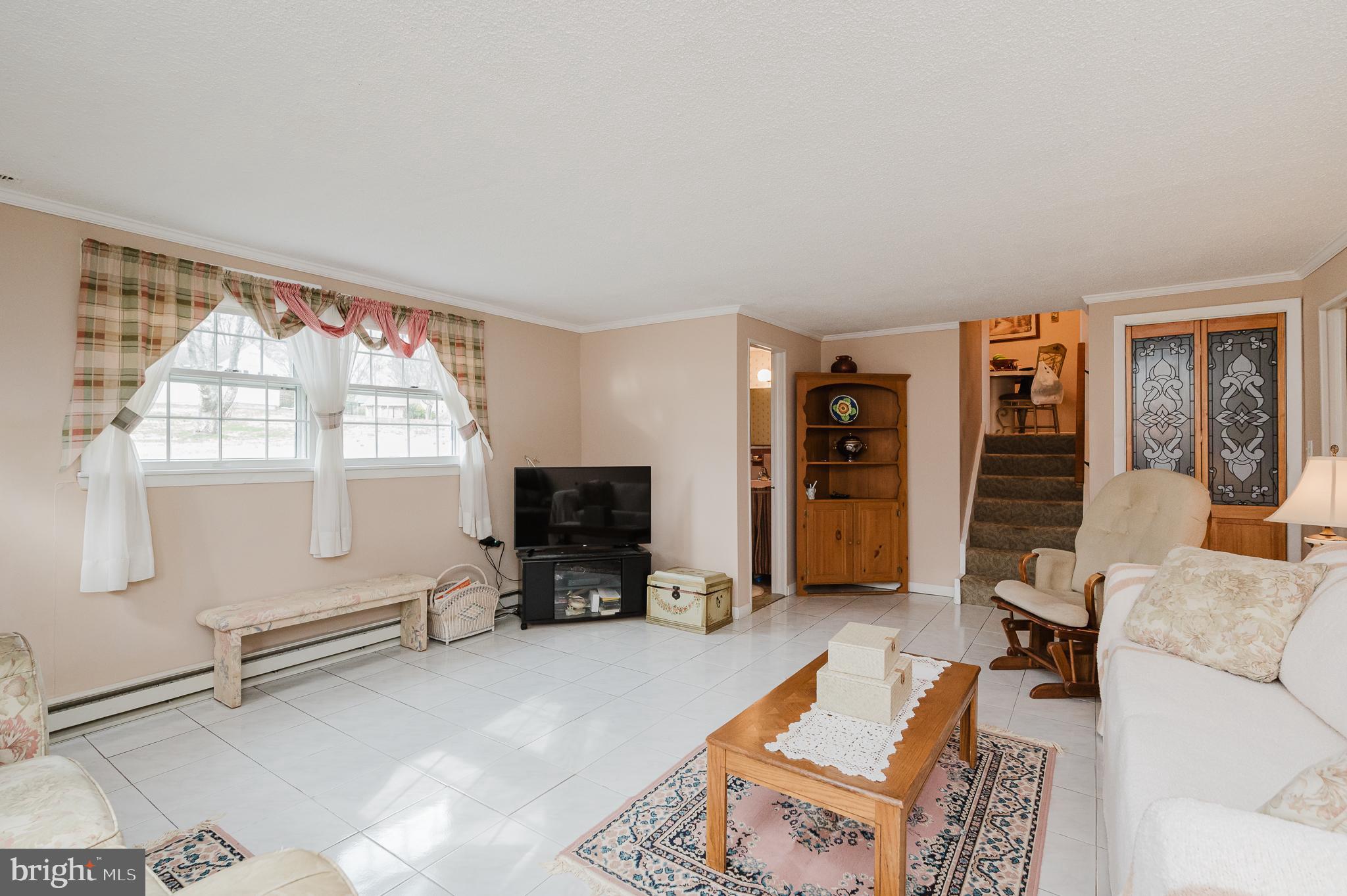 OAKLYN MANOR - Residential