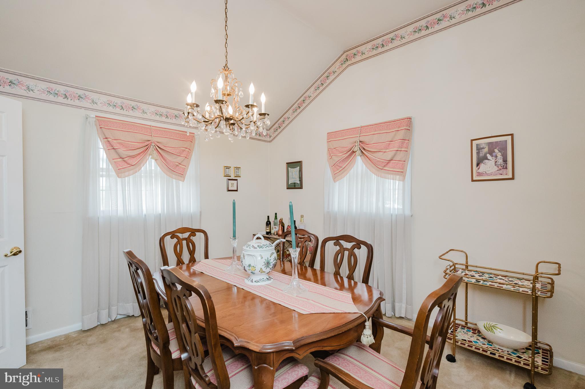 OAKLYN MANOR - Residential