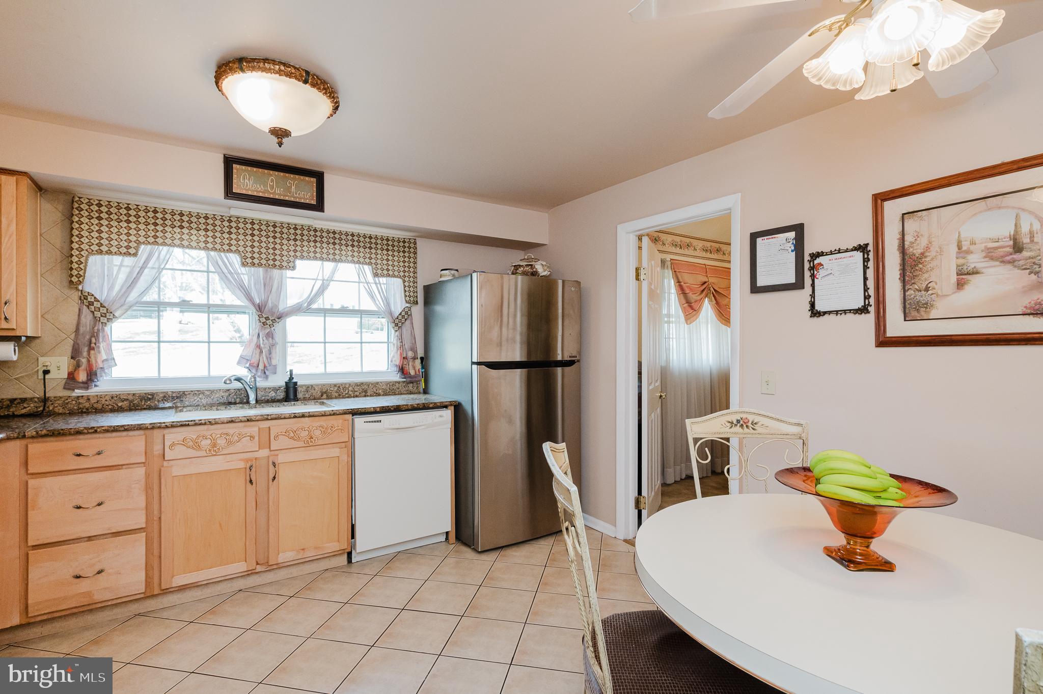 OAKLYN MANOR - Residential