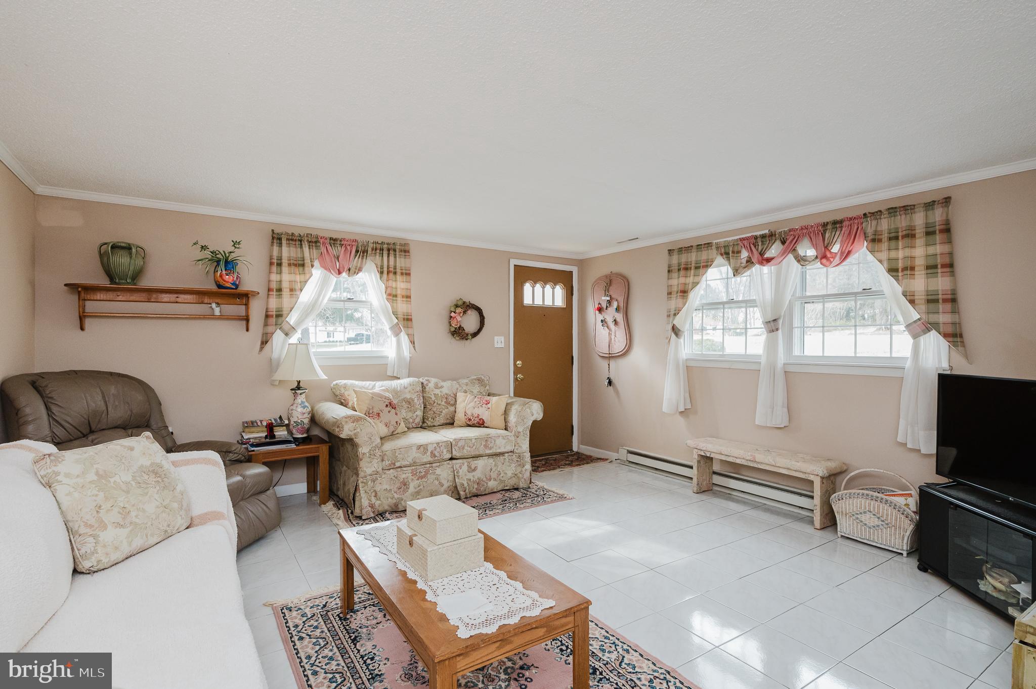 OAKLYN MANOR - Residential