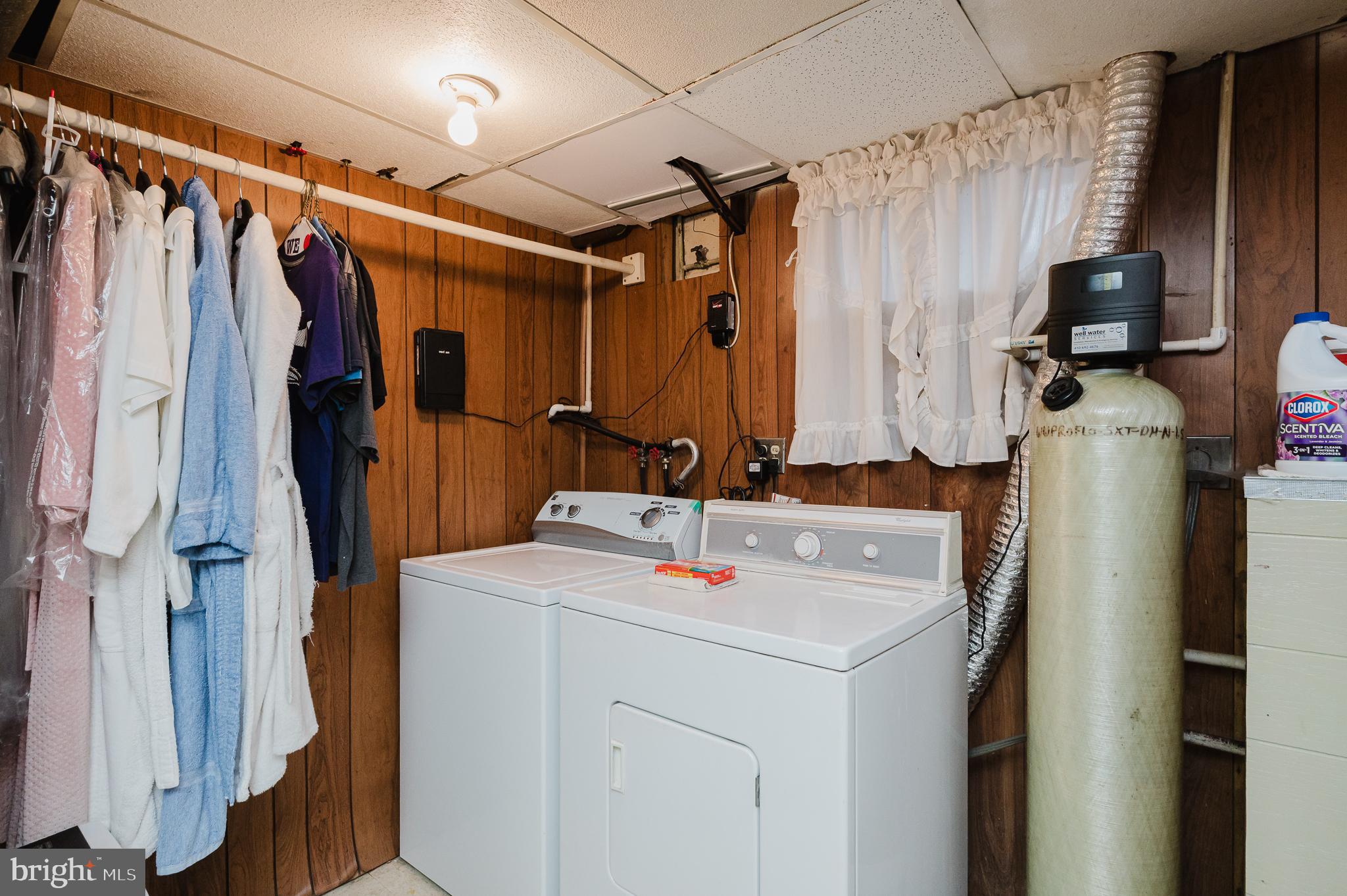 OAKLYN MANOR - Residential