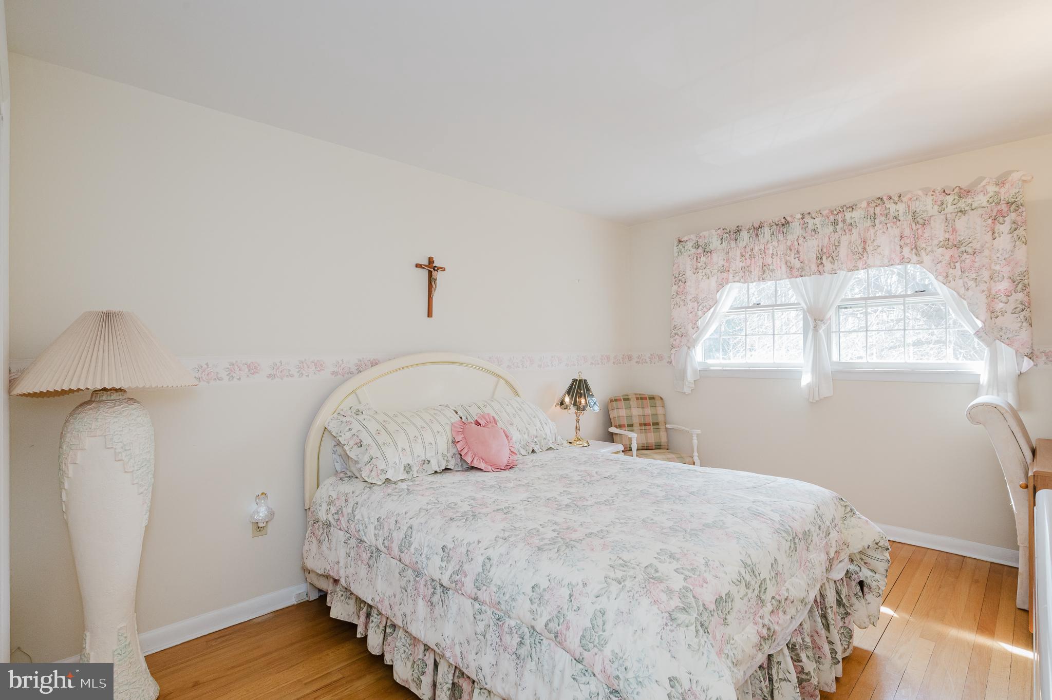 OAKLYN MANOR - Residential