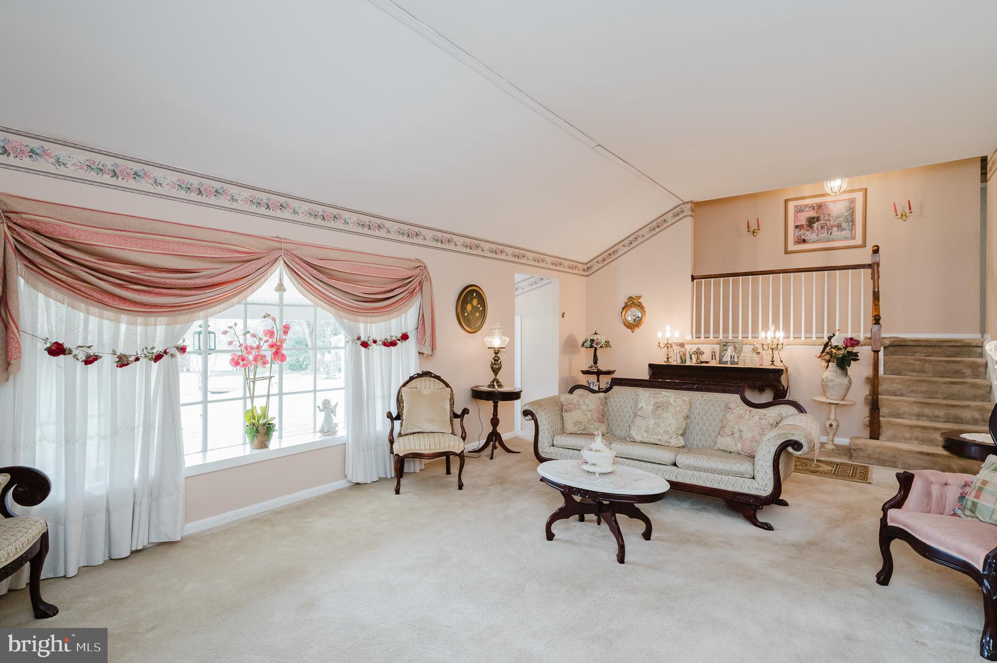 OAKLYN MANOR - Residential