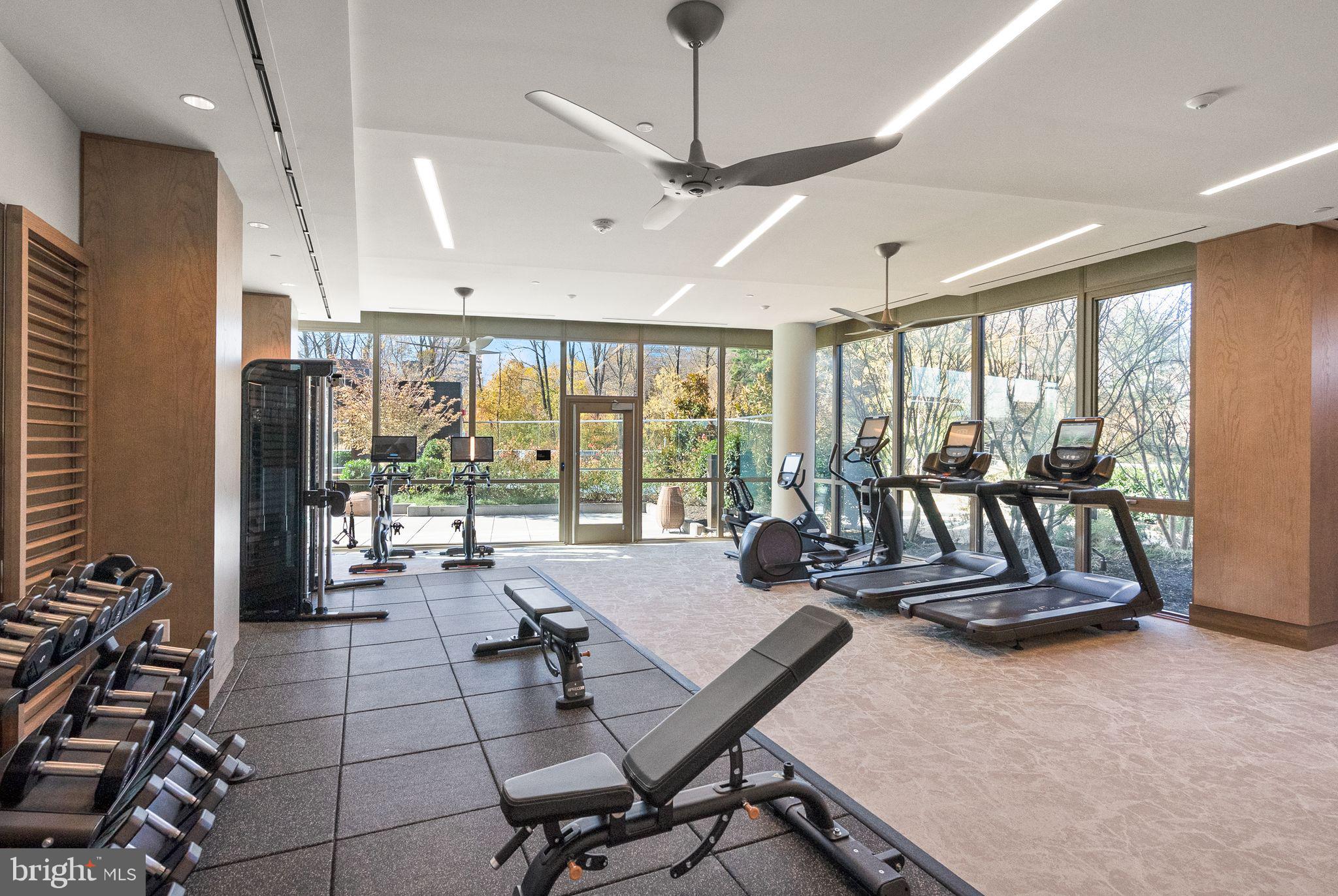 TYSONS CORNER - Residential Lease