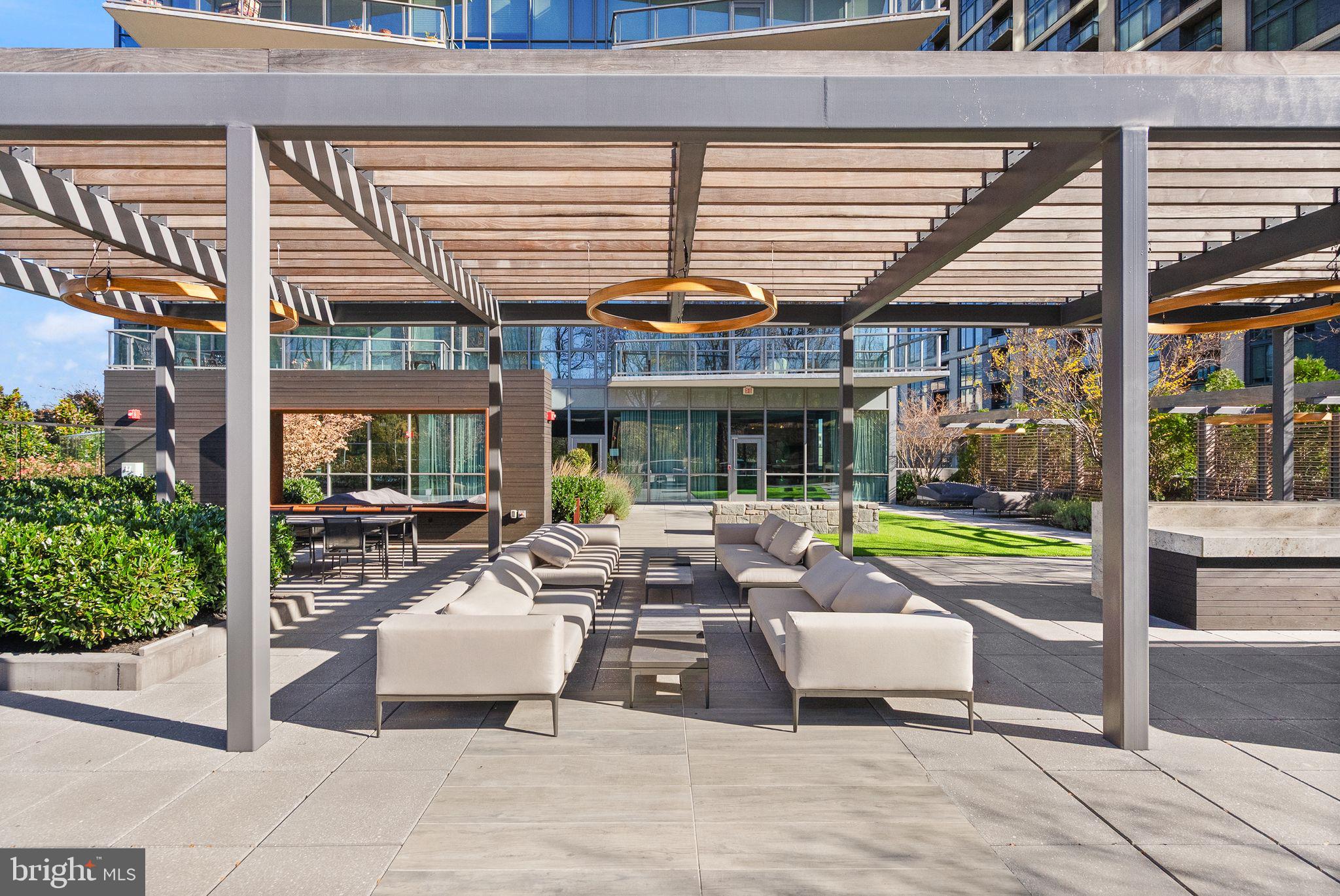 TYSONS CORNER - Residential Lease