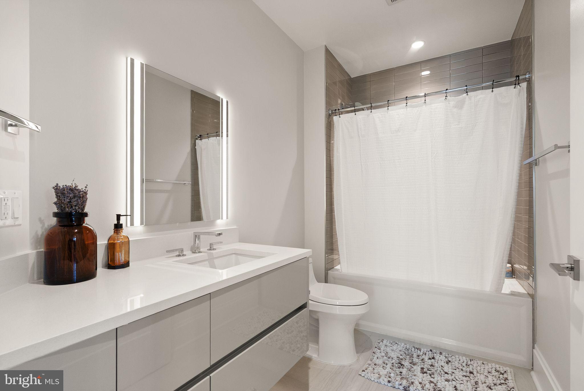 TYSONS CORNER - Residential Lease