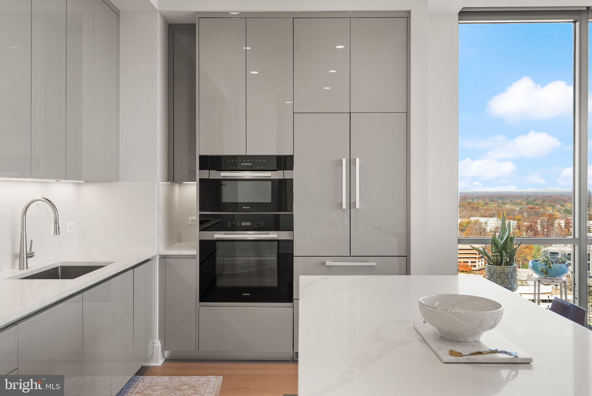 TYSONS CORNER - Residential Lease