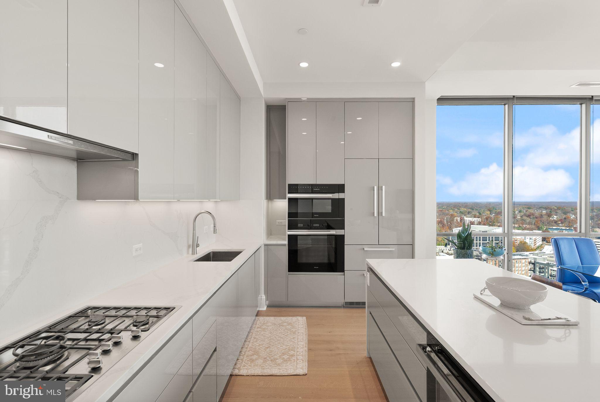 TYSONS CORNER - Residential Lease