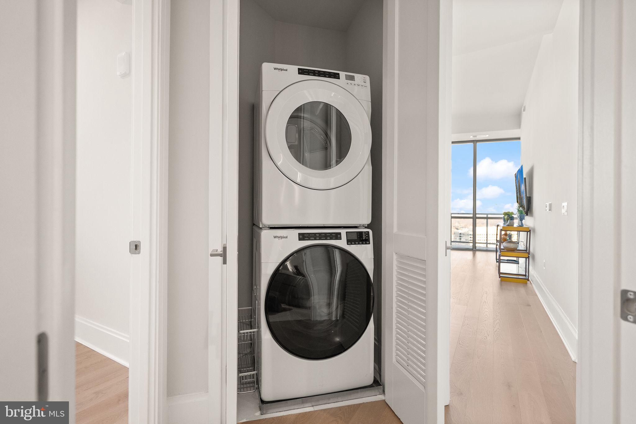 TYSONS CORNER - Residential Lease