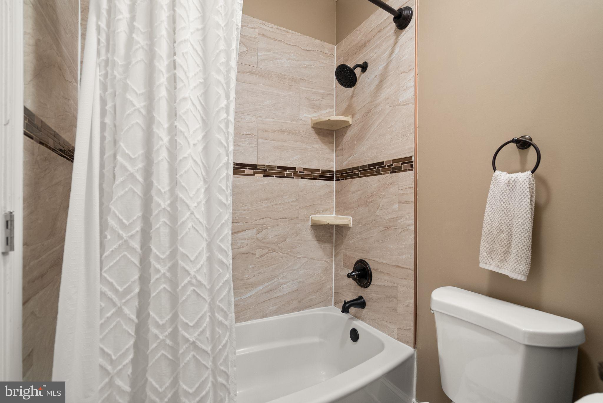 FAIRMONT ESTATES - Residential