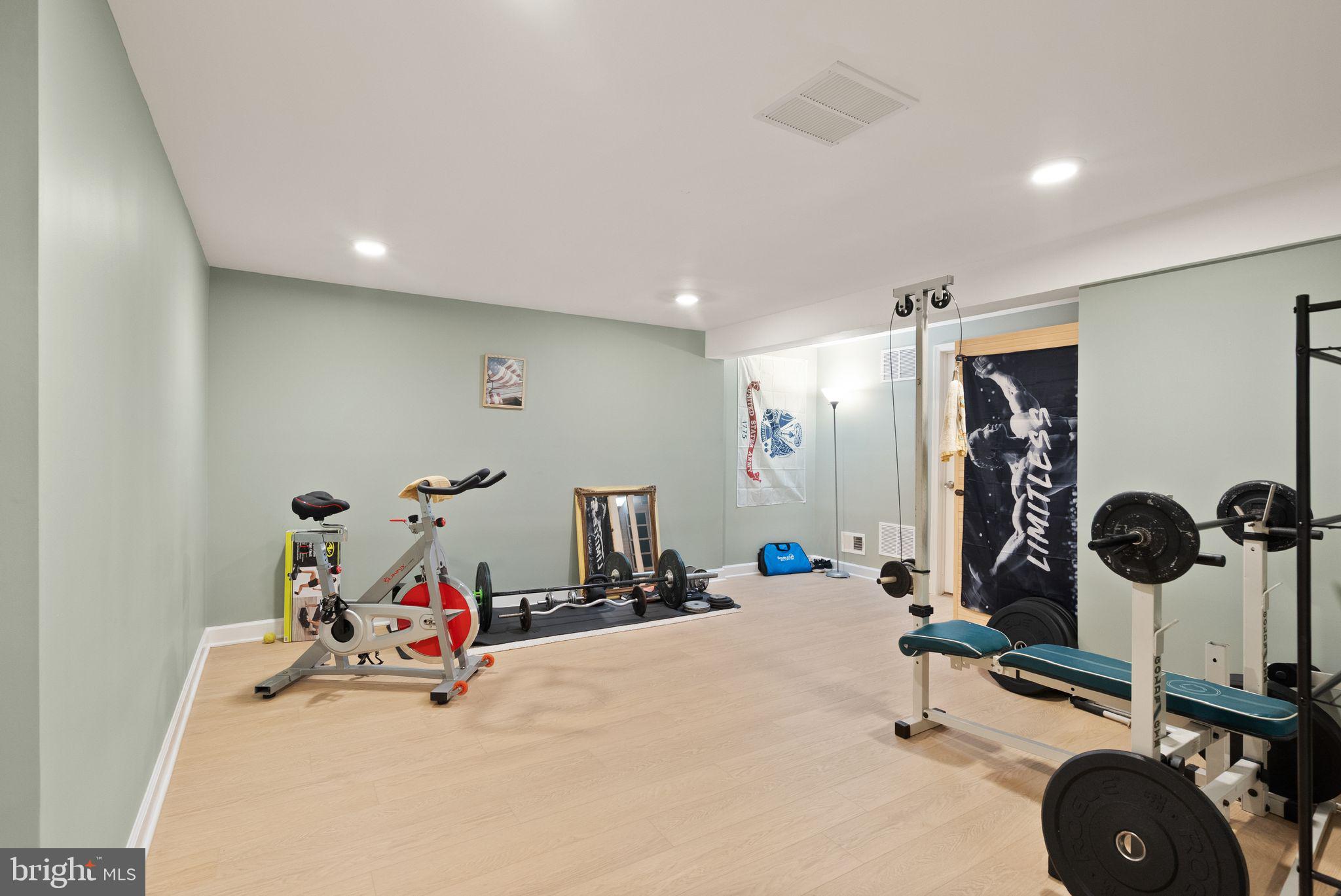 FAIRMONT ESTATES - Residential