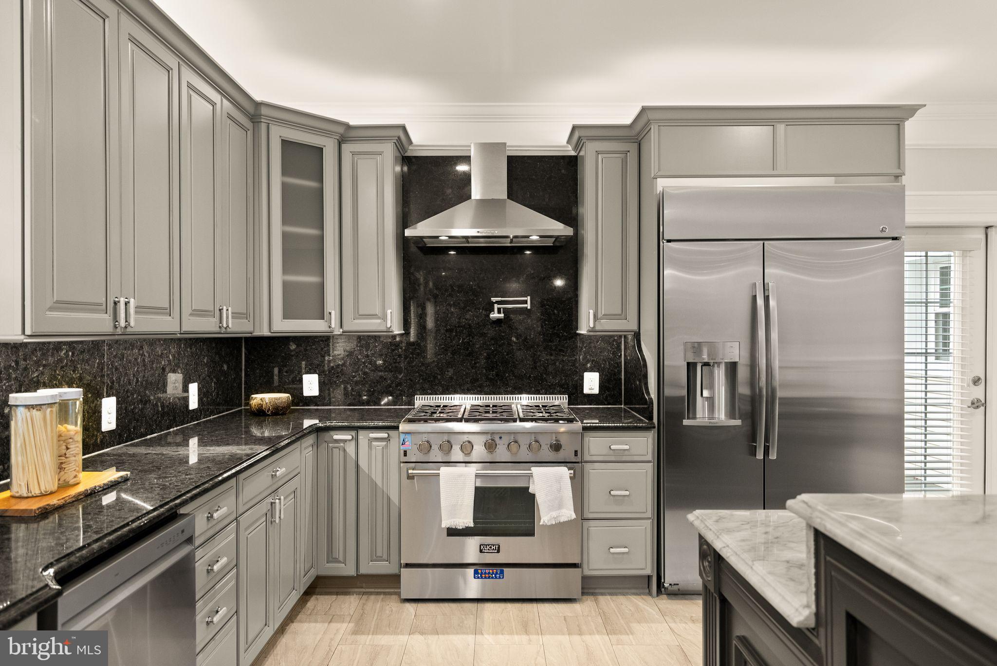 FAIRMONT ESTATES - Residential