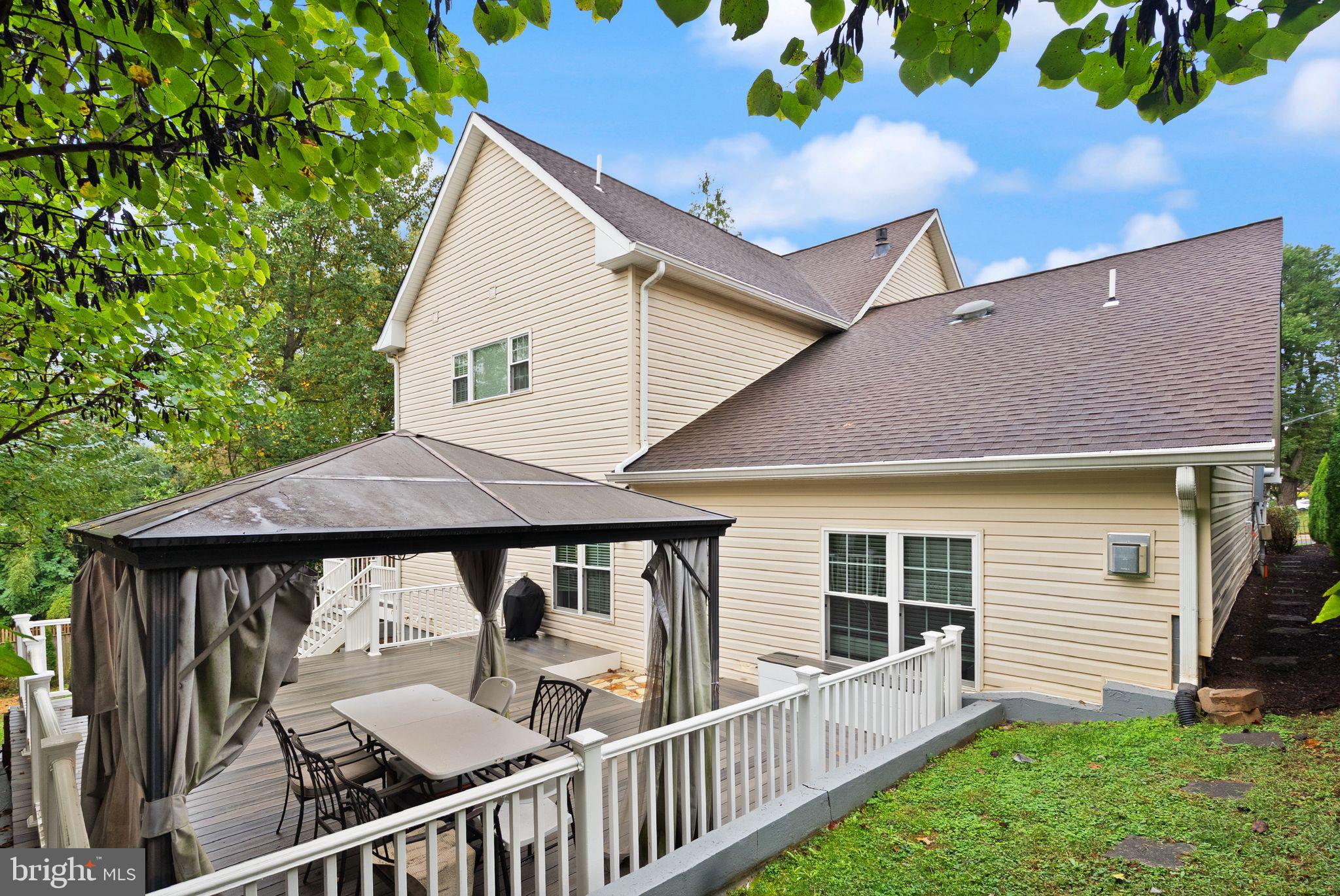 FAIRMONT ESTATES - Residential