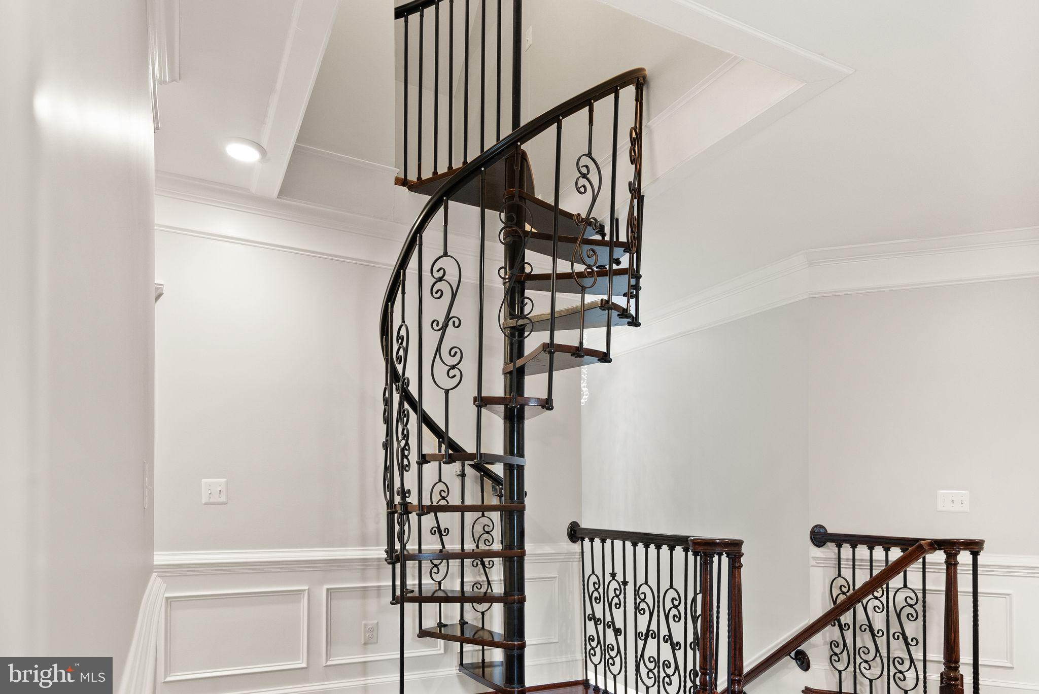 FAIRMONT ESTATES - Residential