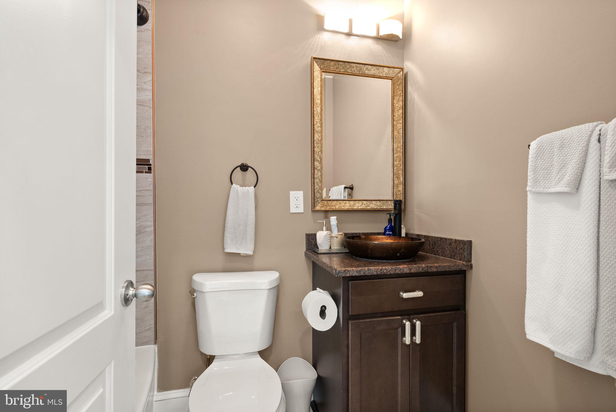 FAIRMONT ESTATES - Residential