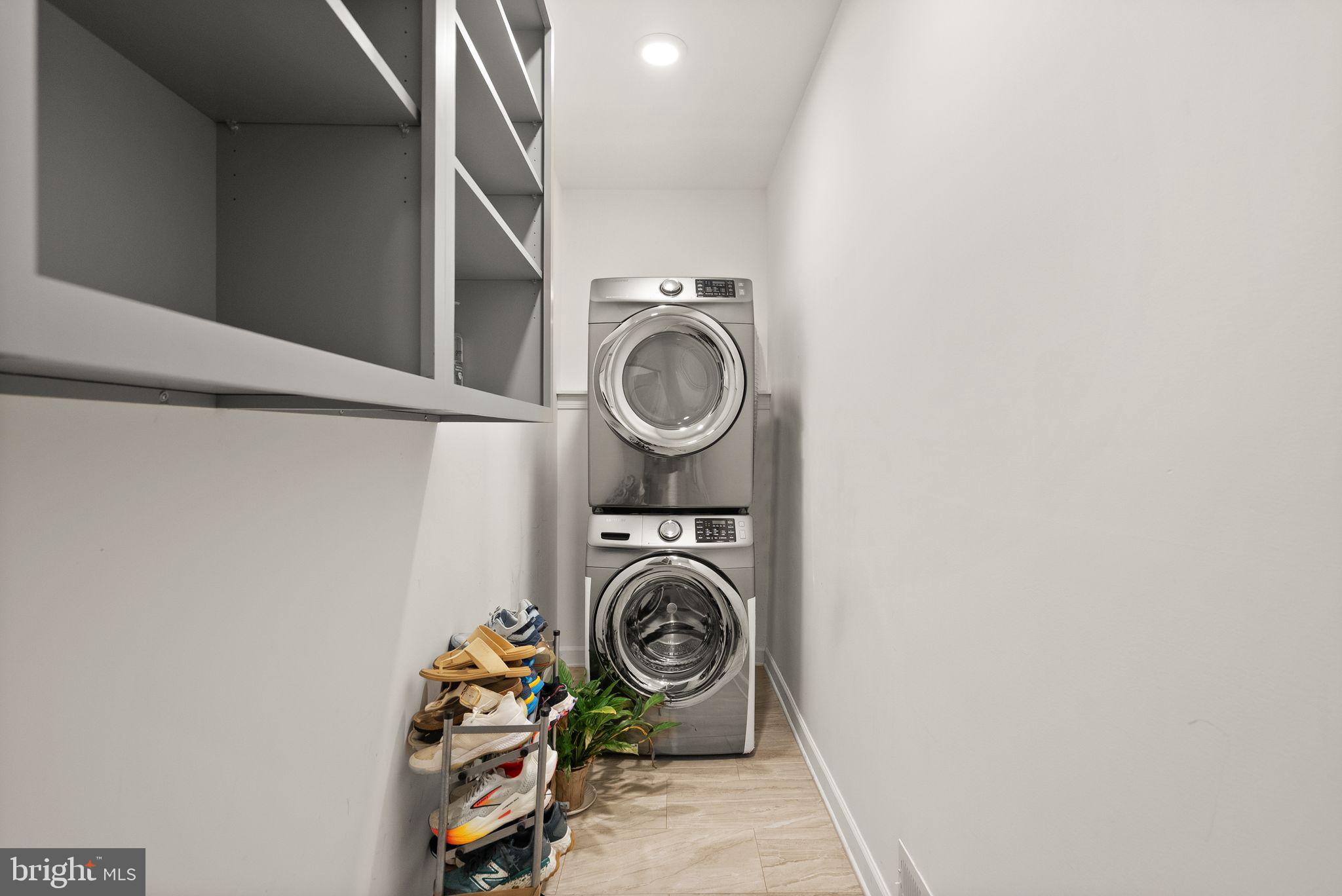 FAIRMONT ESTATES - Residential