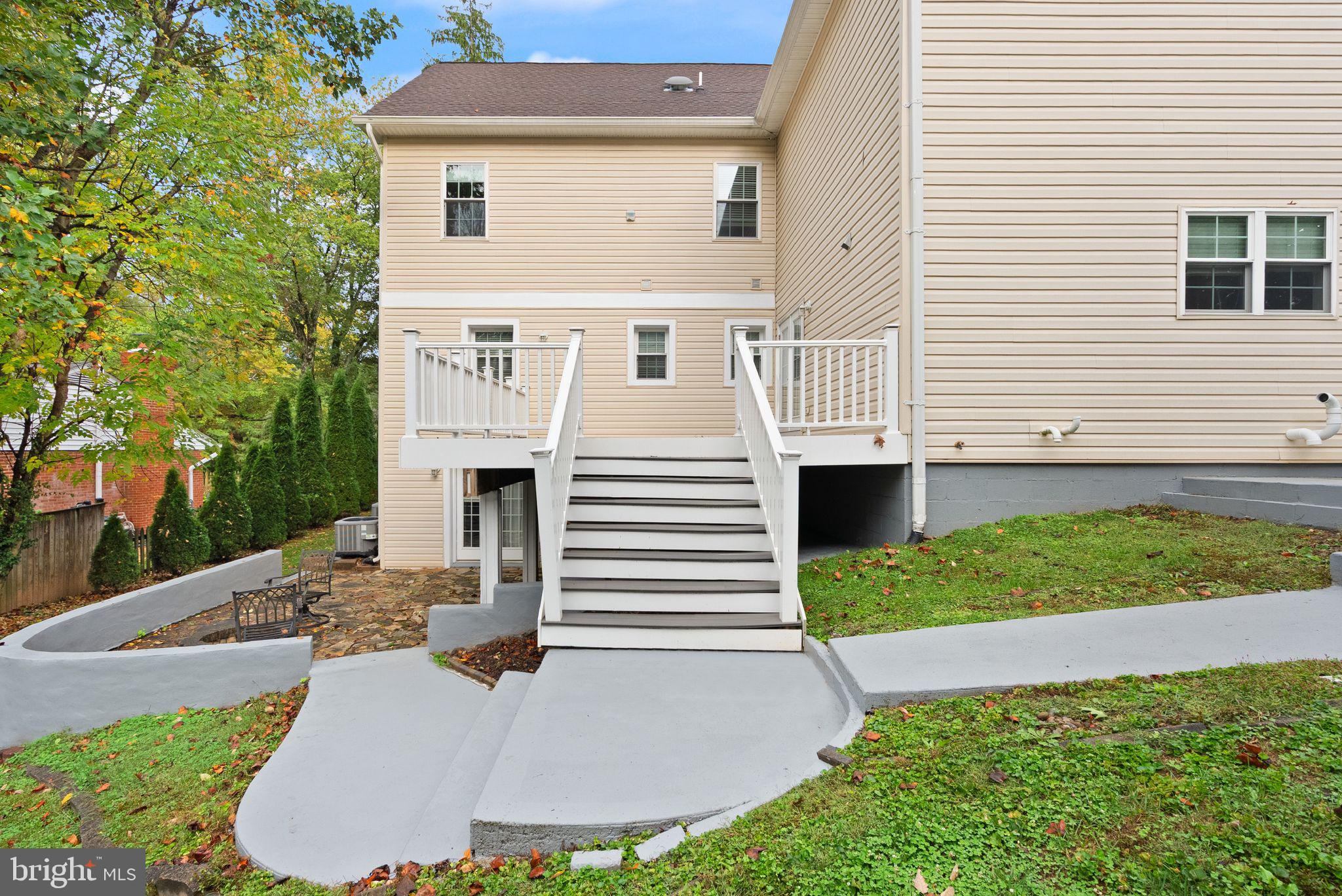 FAIRMONT ESTATES - Residential