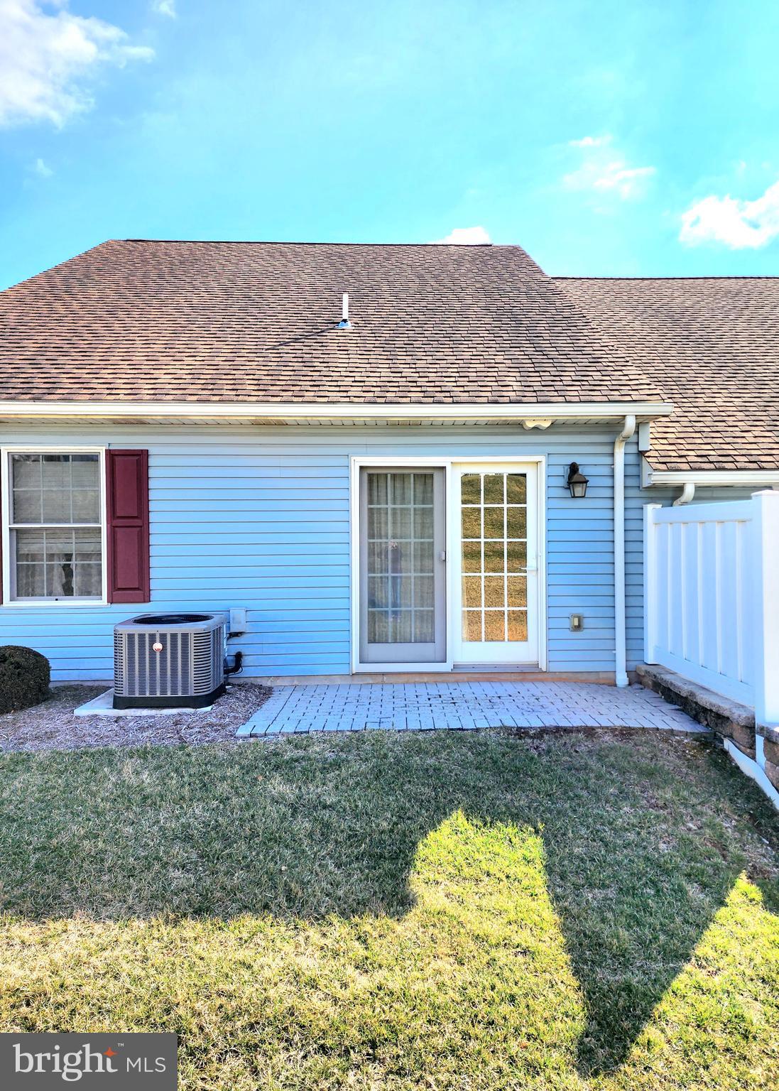 ROTH'S FARM VILLAGE CONDO - Residential