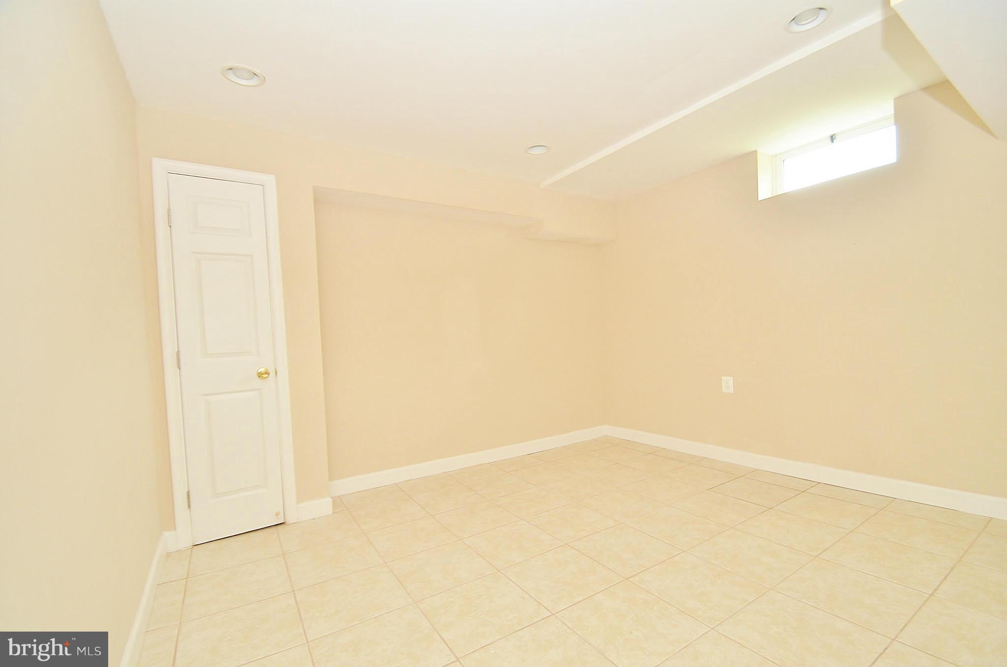 CHERRY HILL - Residential